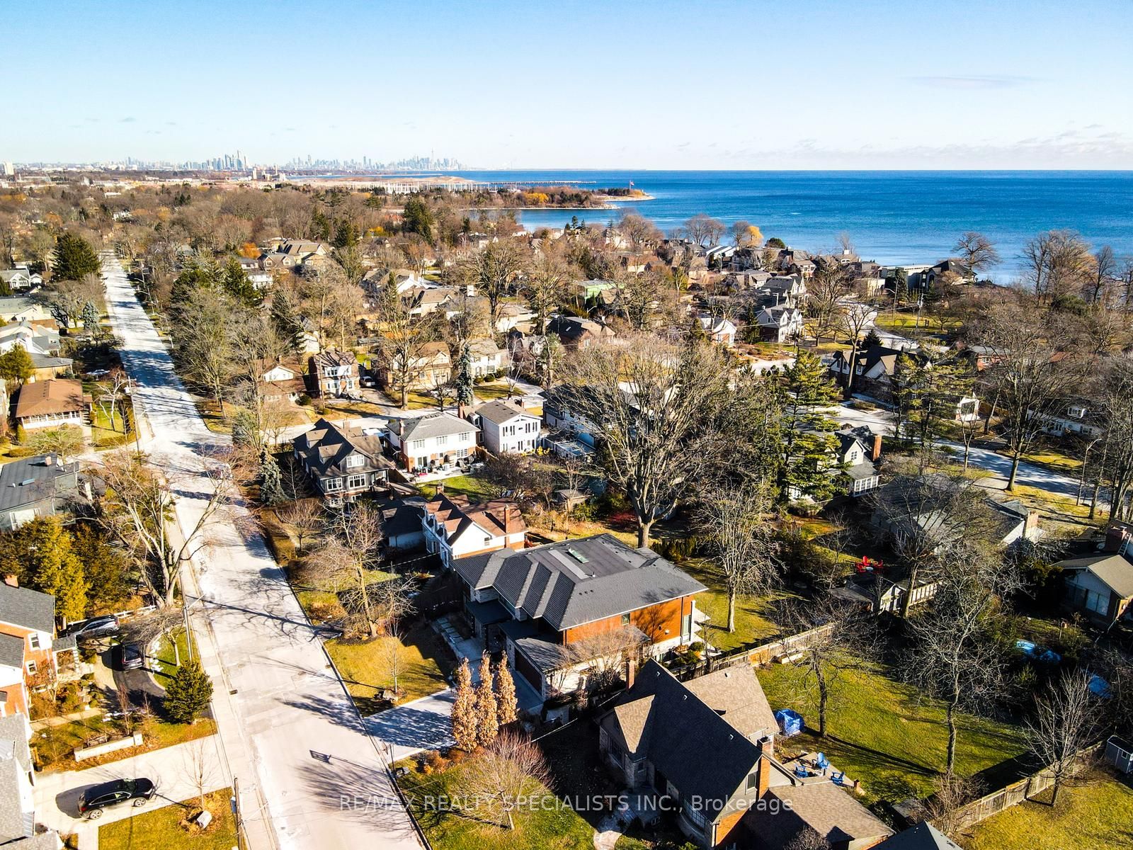 6 Brant Avenue Property Photo 5
