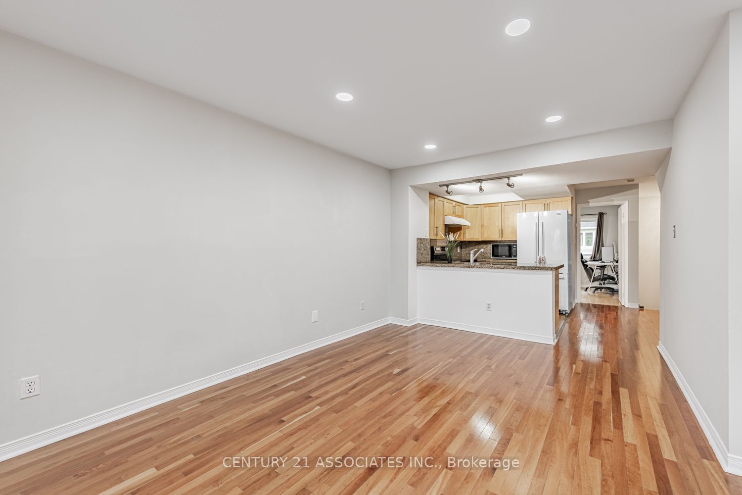 60 Barondale Drive 256 Property Photo 15