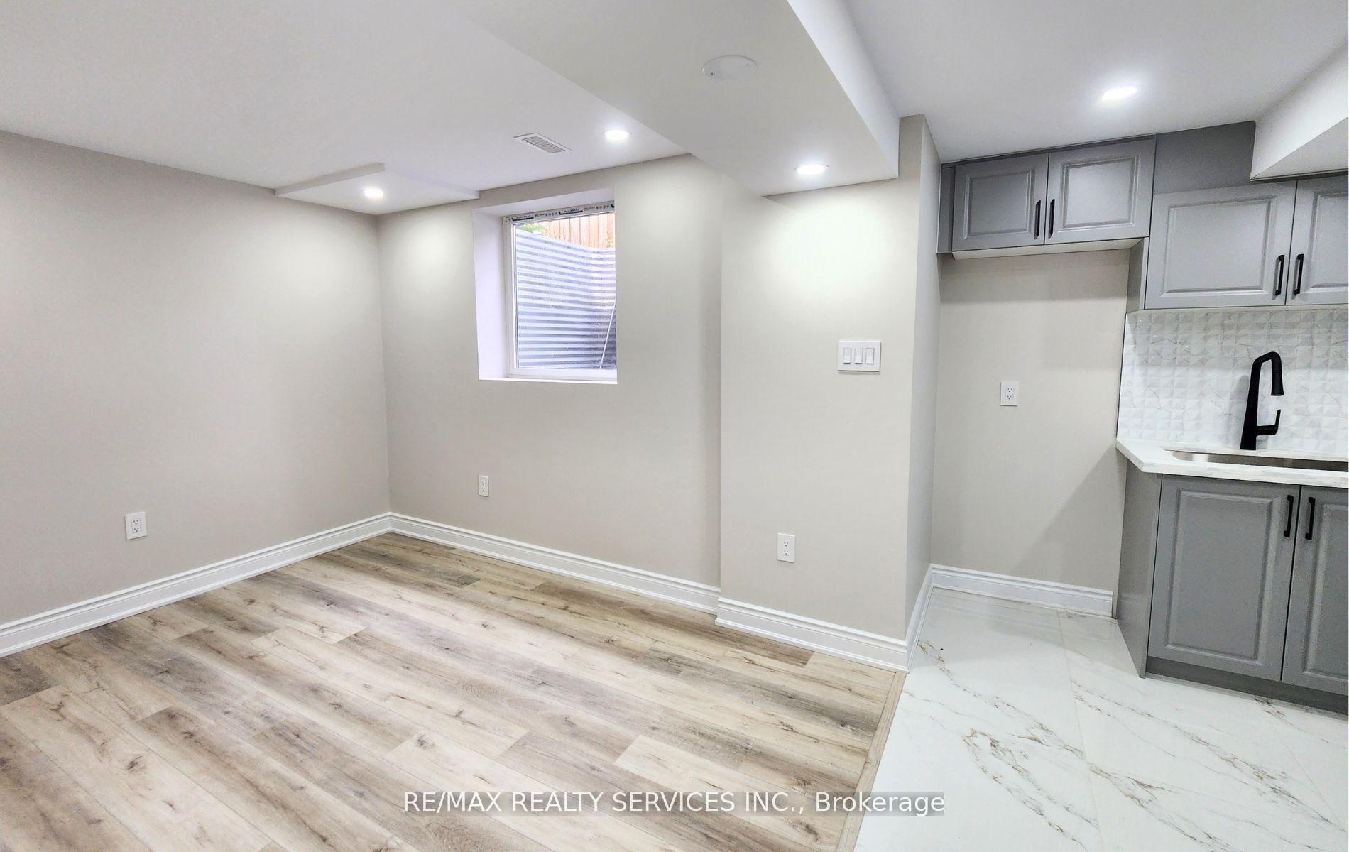5944 Shelford Terrace (bsmnt) Property Photo 4