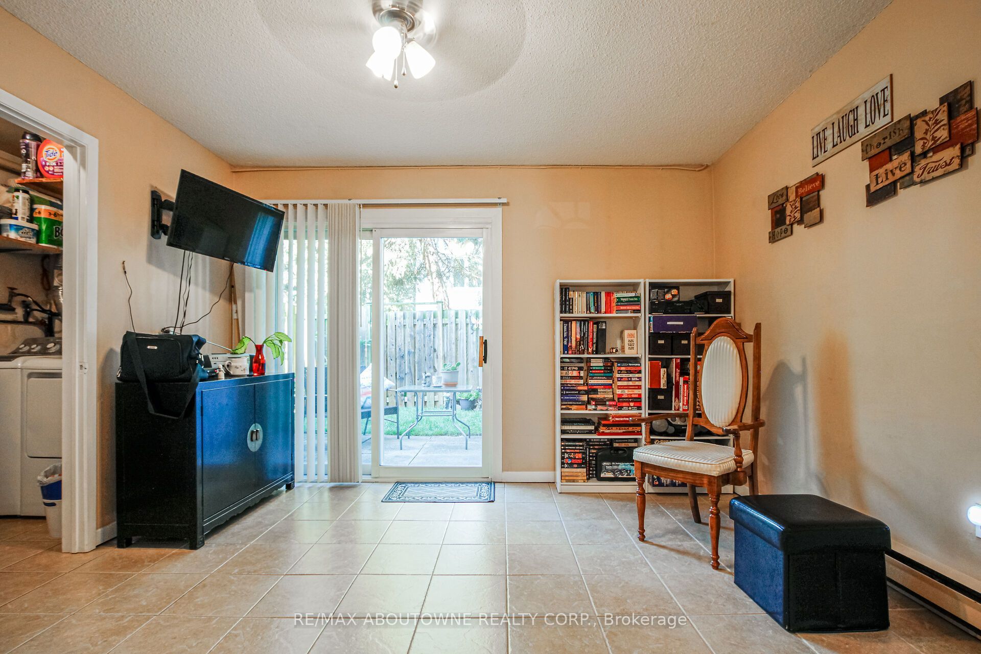 2440 Bromsgrove Road 50 Property Photo 5