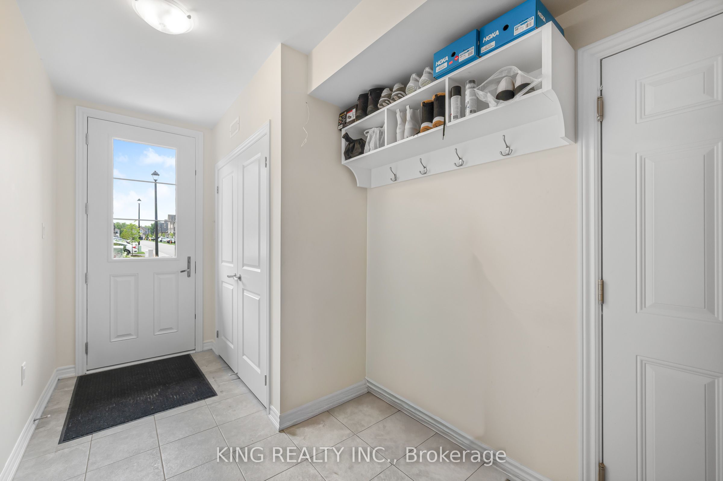 1443 National Common Property Photo 8
