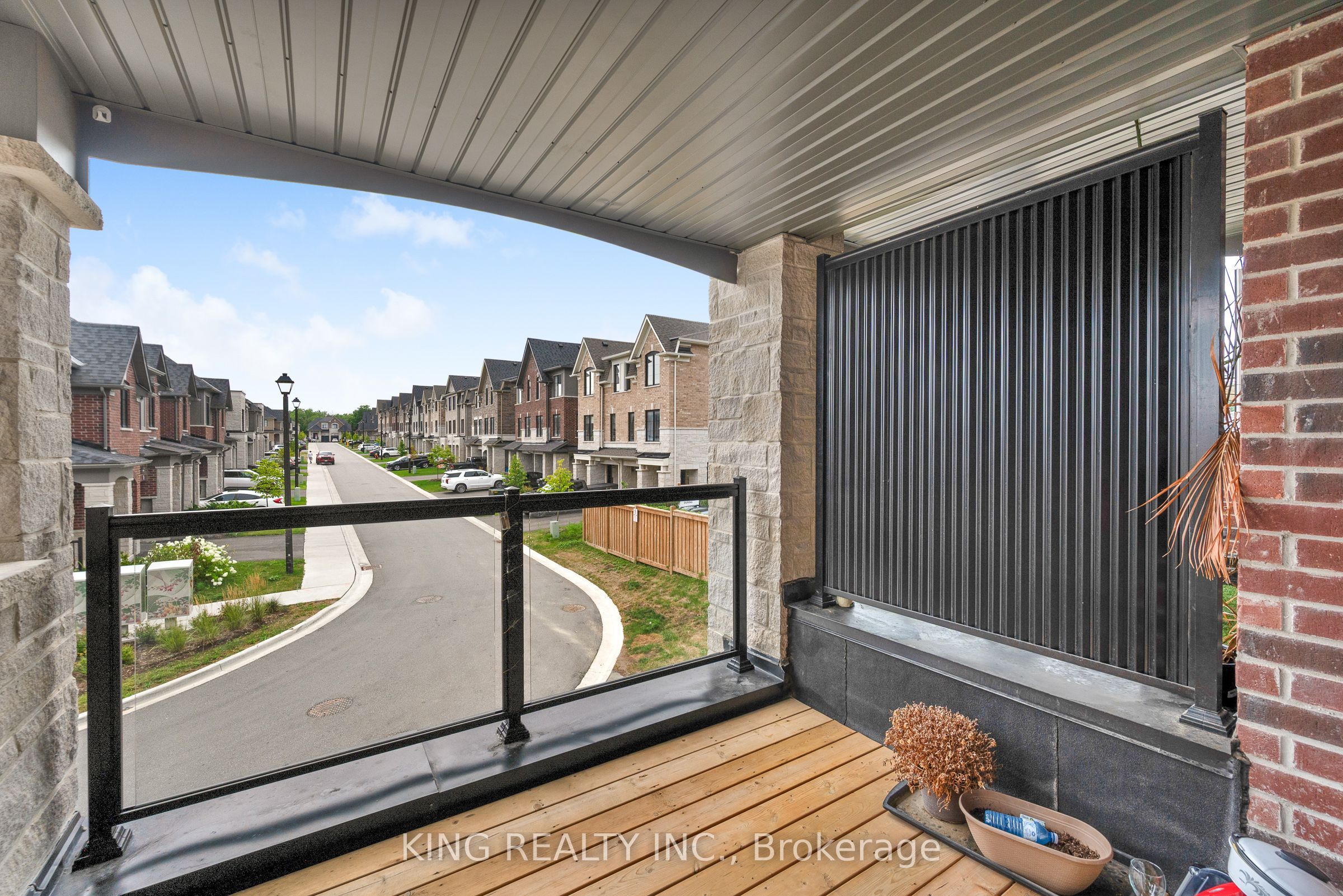 1443 National Common Property Photo 23