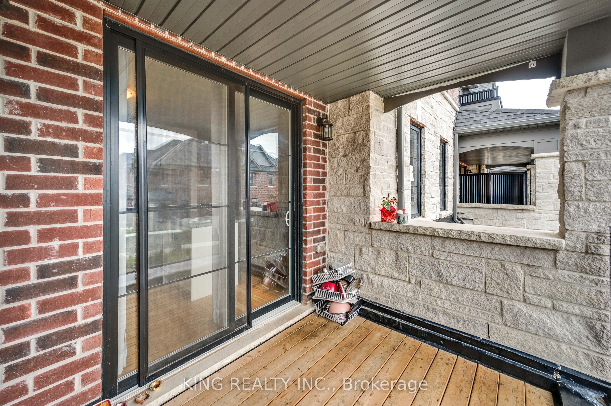 1443 National Common Property Photo 26