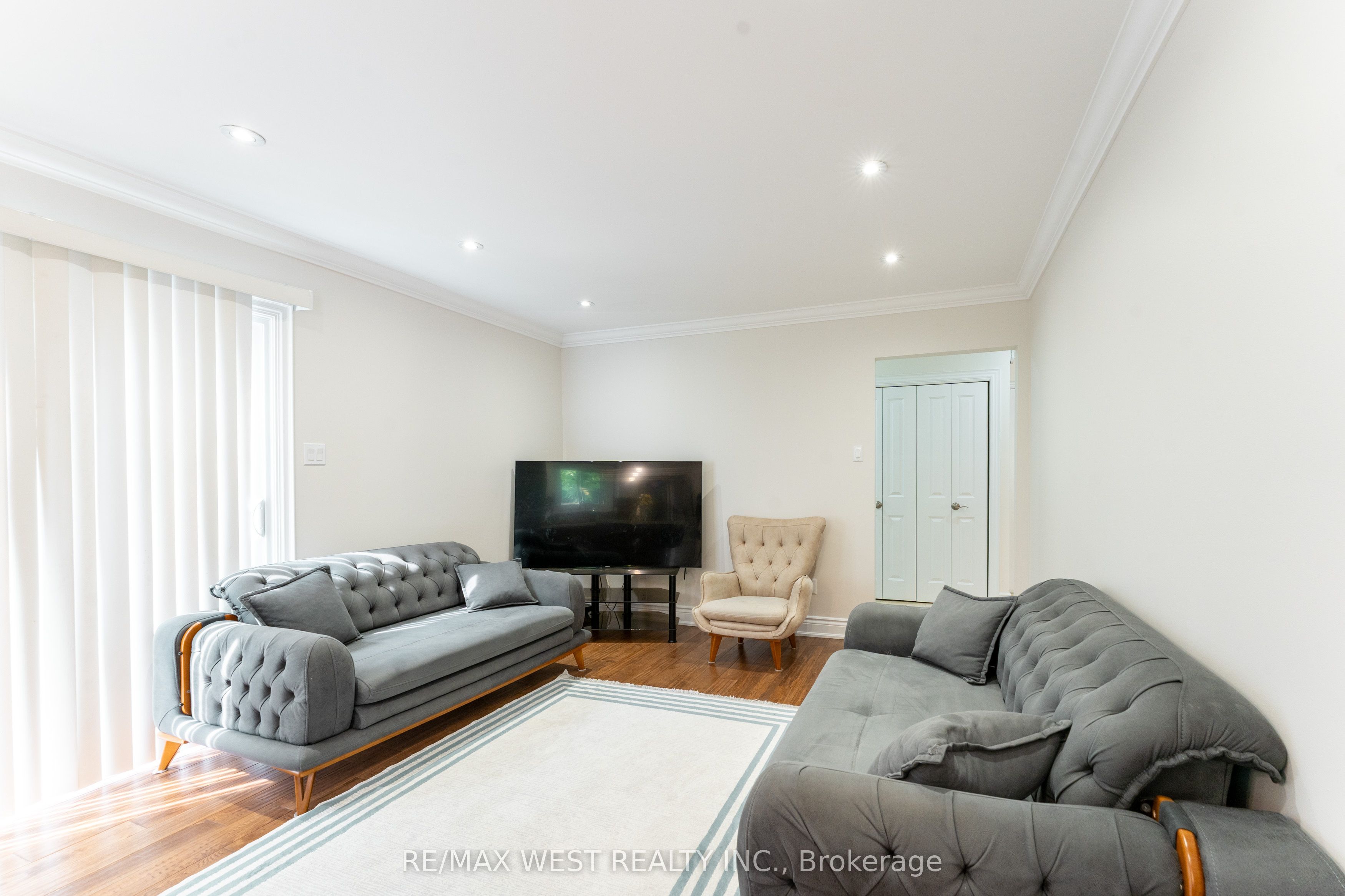 3098 Driftwood Drive Property Photo 11