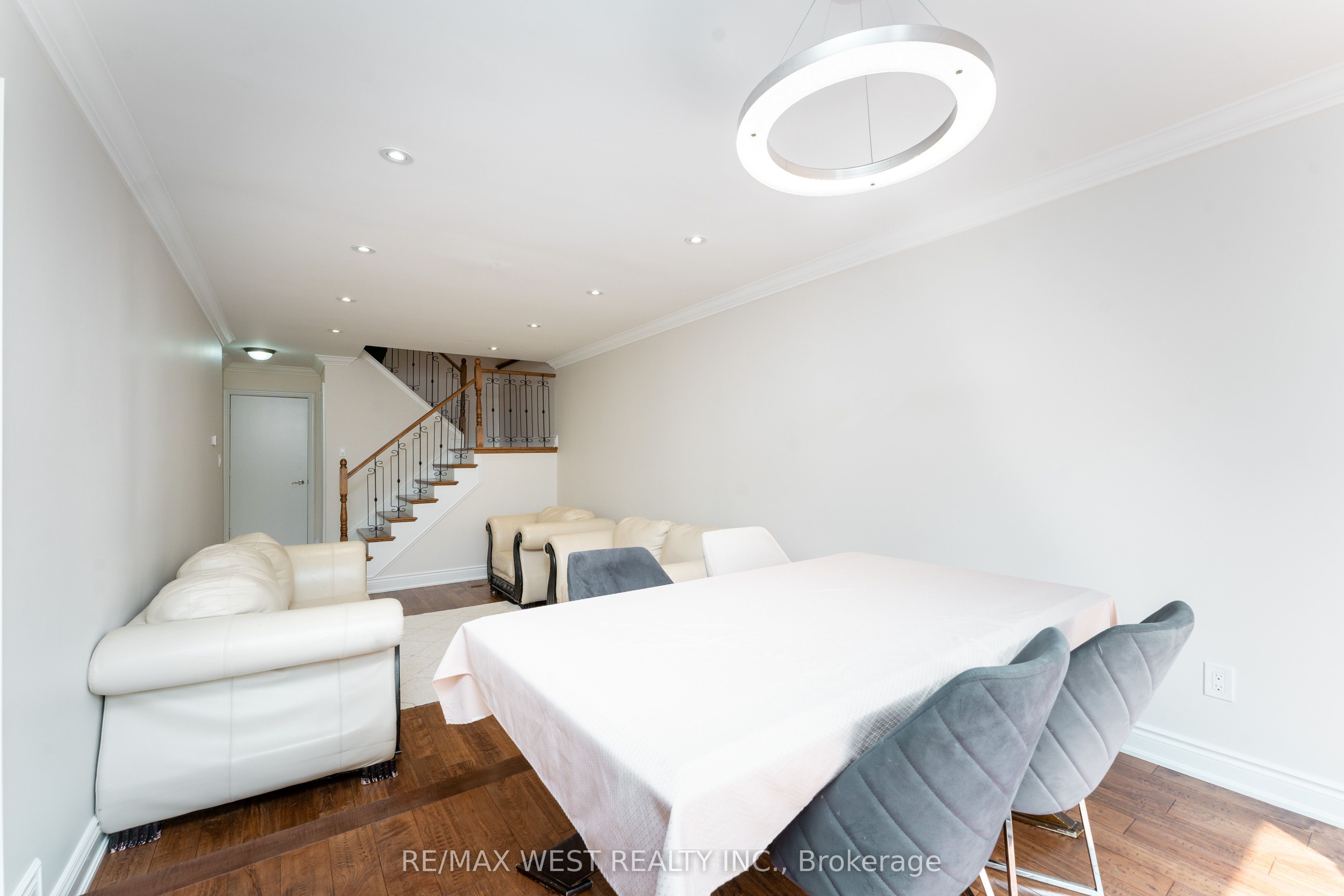 3098 Driftwood Drive Property Photo 15