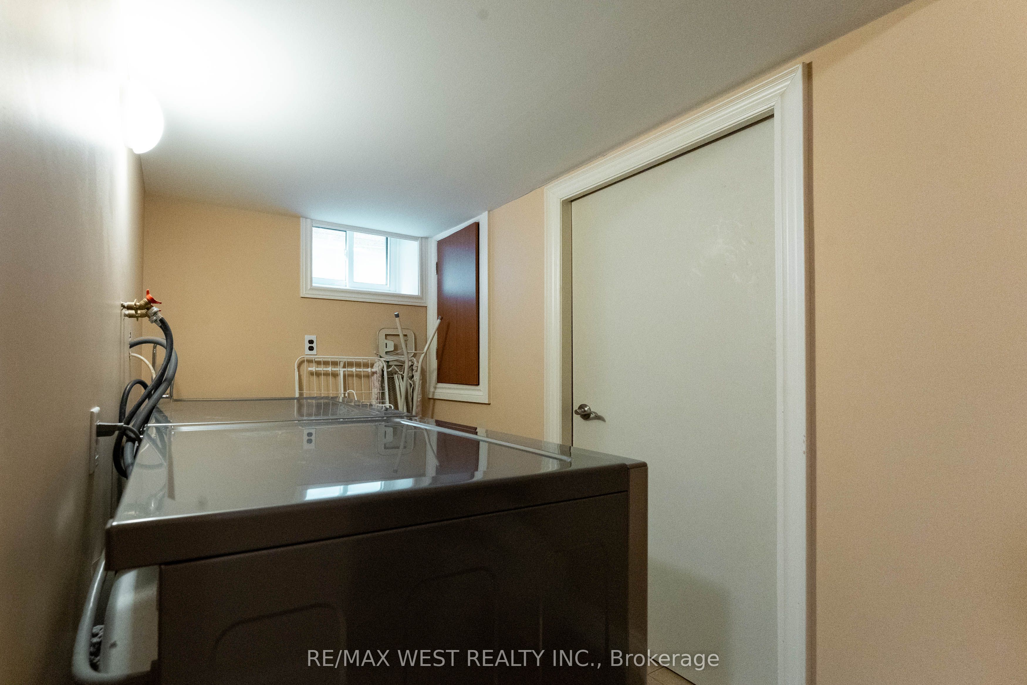 3098 Driftwood Drive Property Photo 31