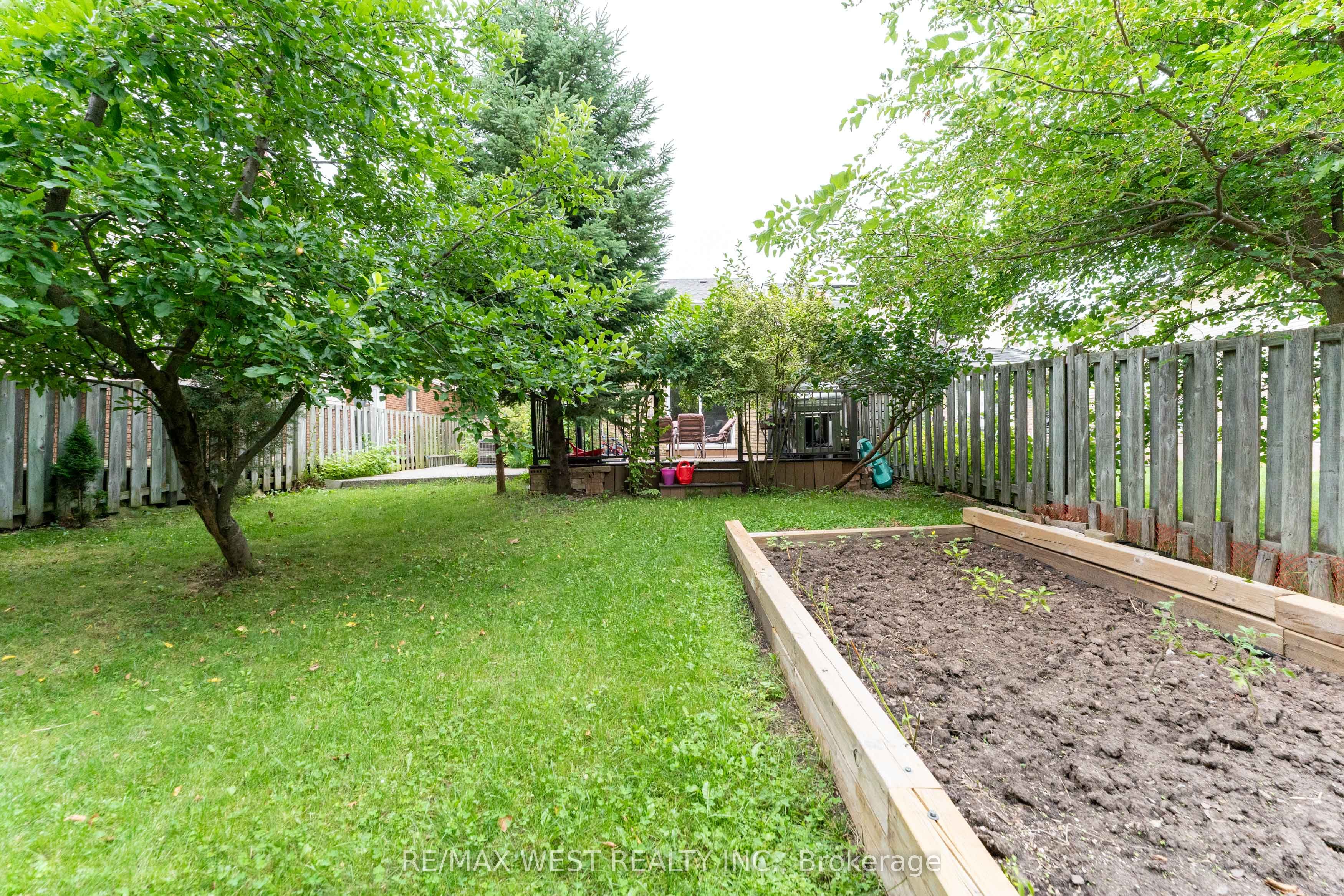 3098 Driftwood Drive Property Photo 40