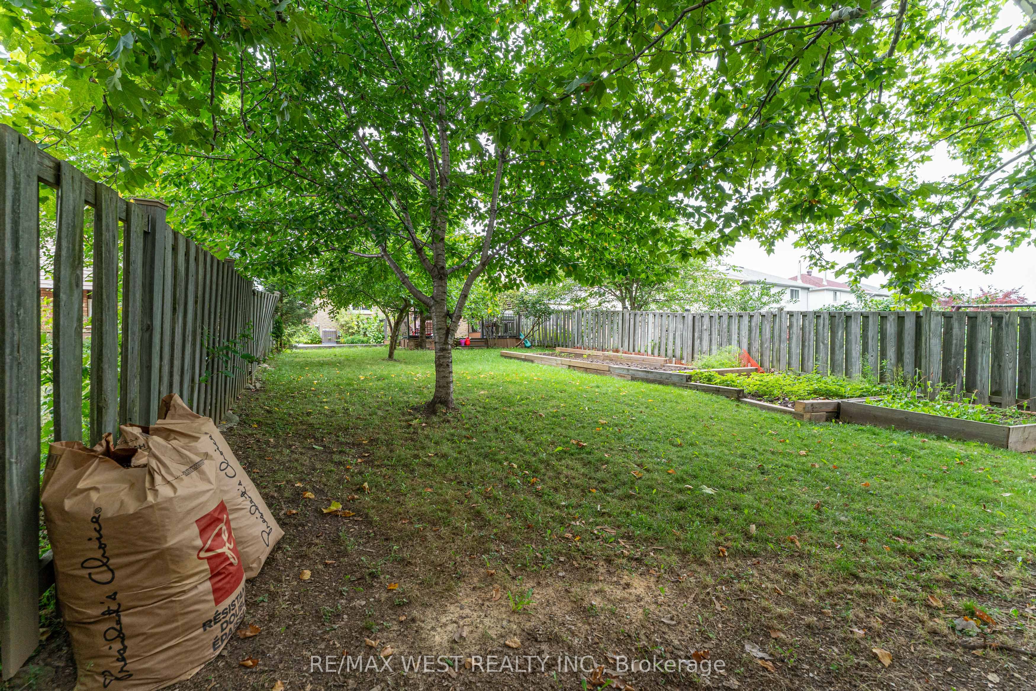 3098 Driftwood Drive Property Photo 43