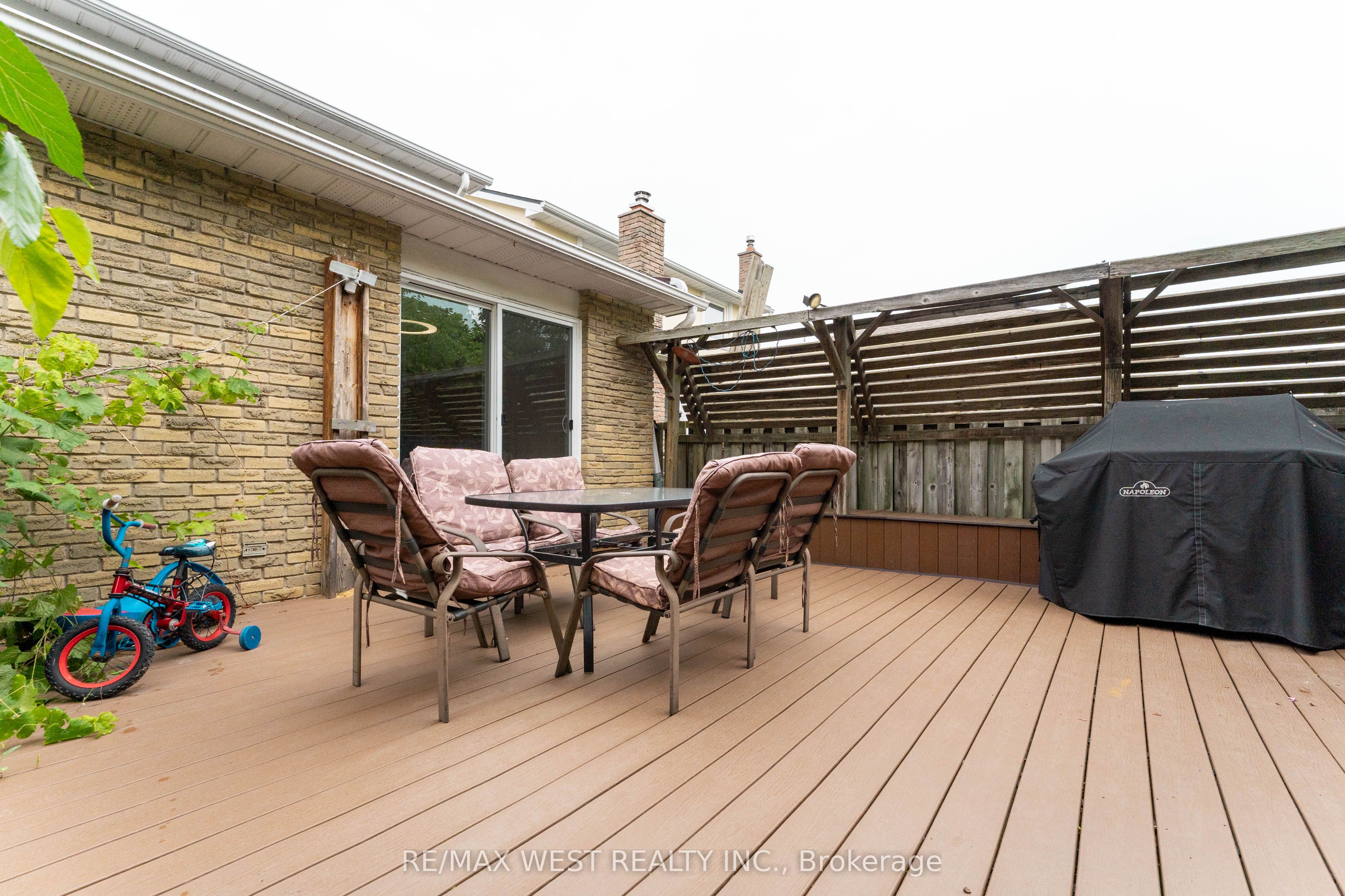 3098 Driftwood Drive Property Photo 44