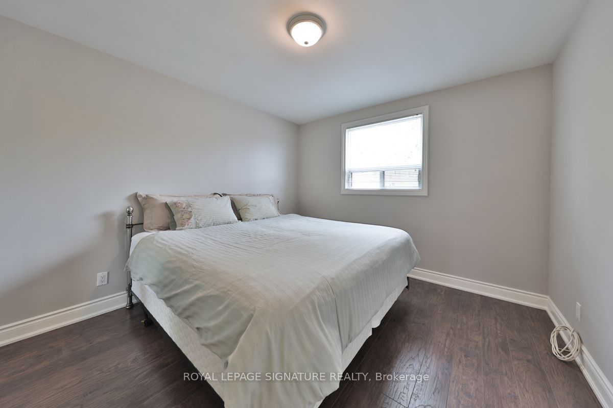 65 Mississauga Road 2 Property Photo 11