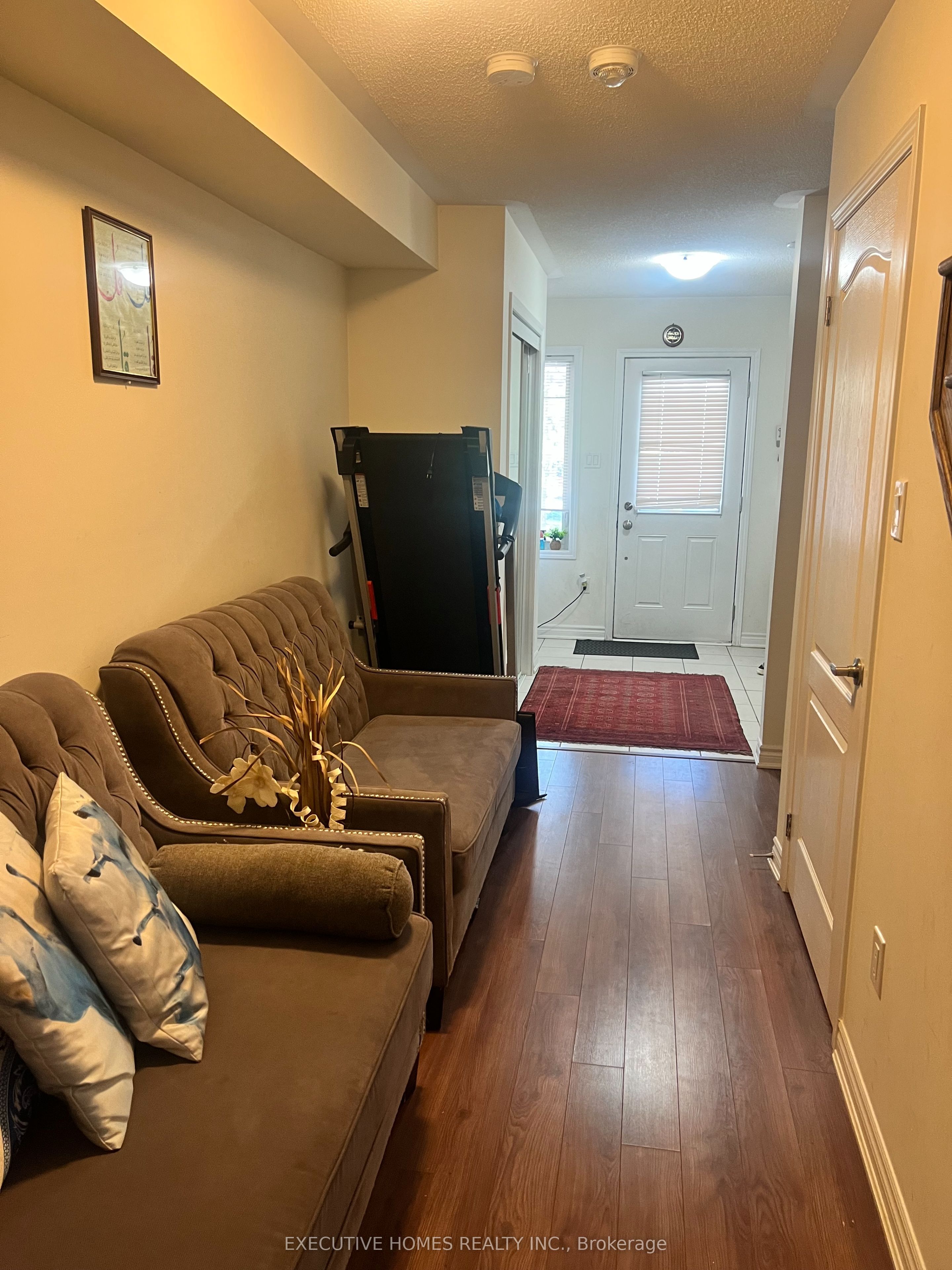 288 Reis Place Property Photo 11