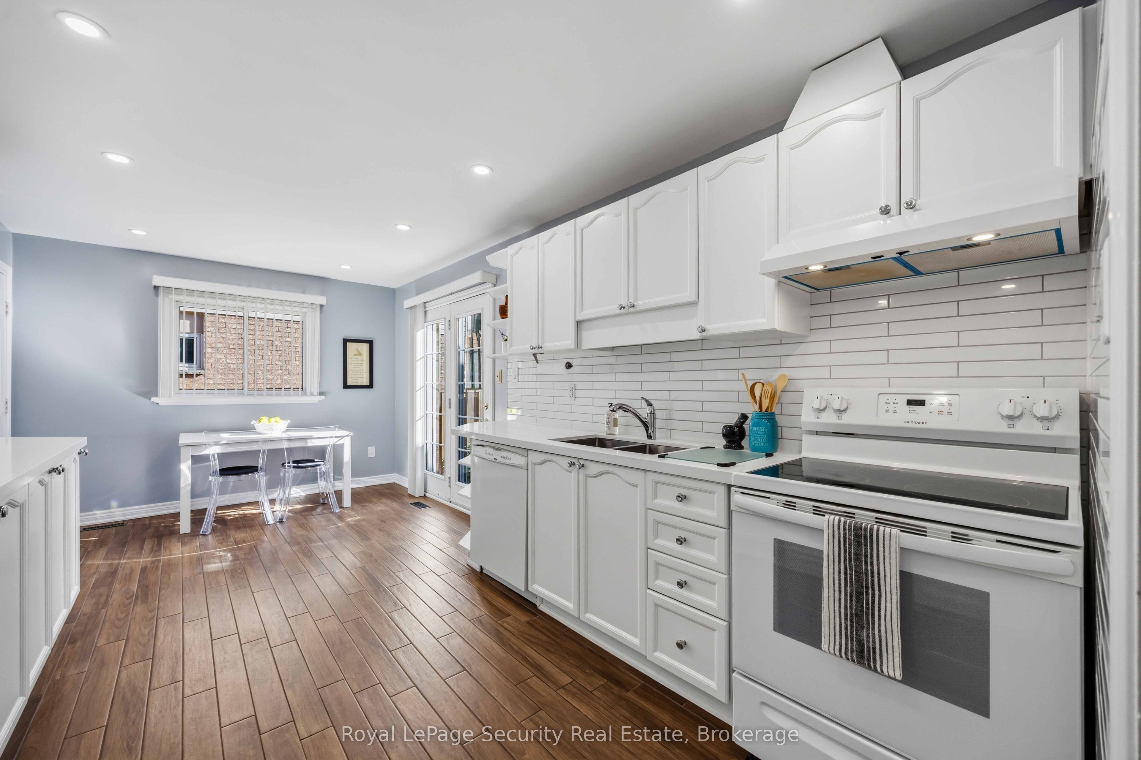 46 Birchway Place Property Photo 12