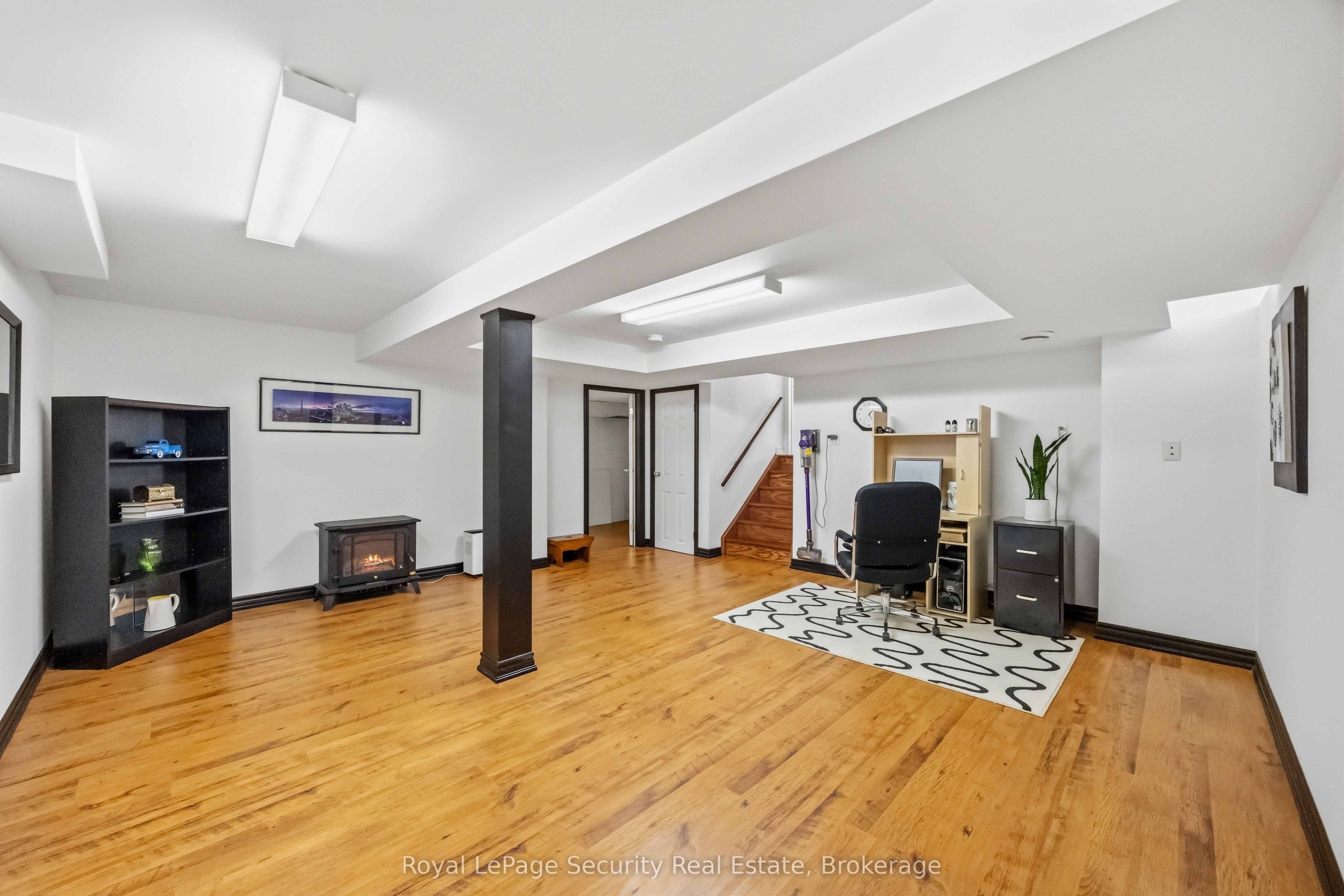 46 Birchway Place Property Photo 38
