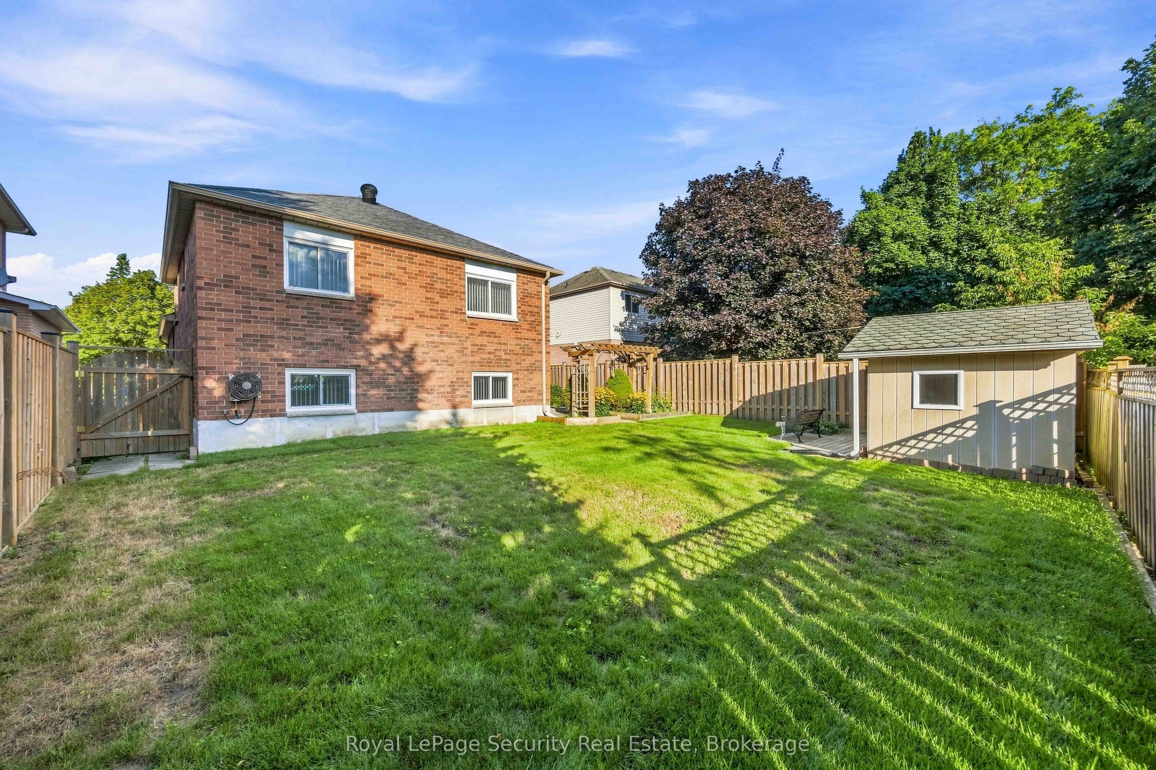 46 Birchway Place Property Photo 45
