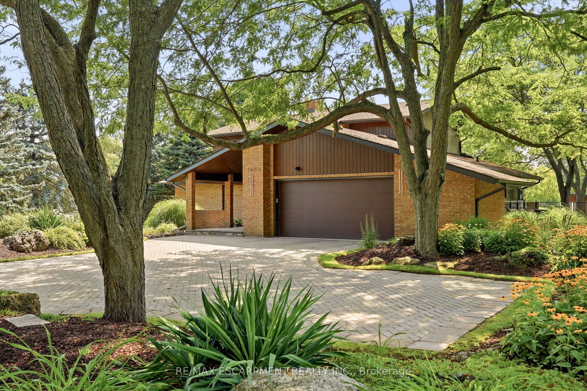 1400 1 Side Road Property Photo 36