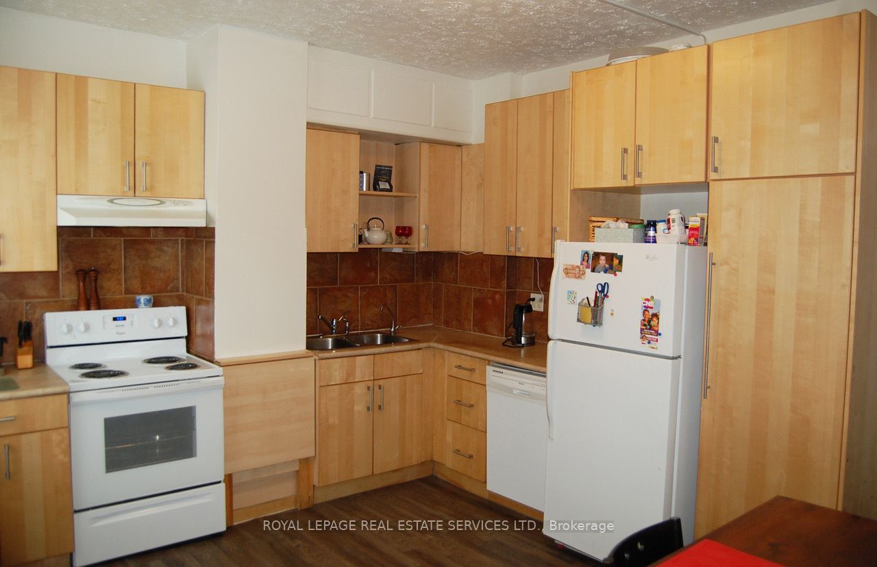 2 Saint Marks Road Property Photo 4