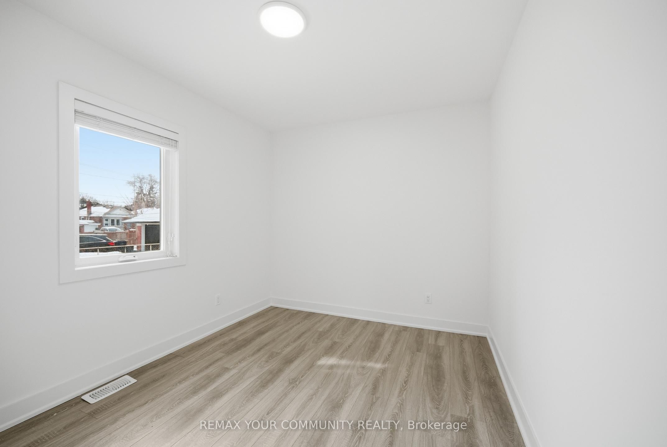 172 Times Road Property Photo 11