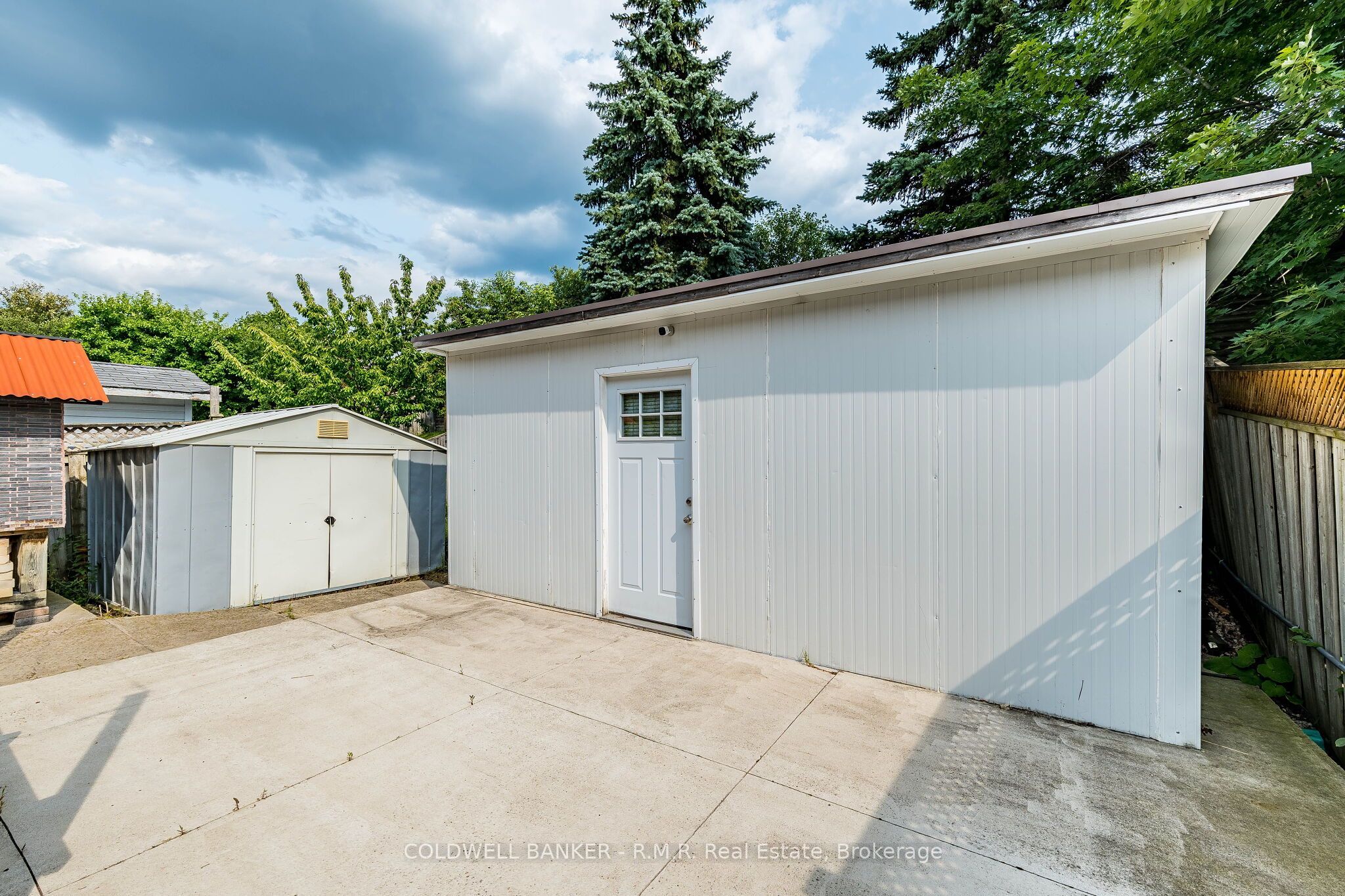 292 Ukraine Road Property Photo 37