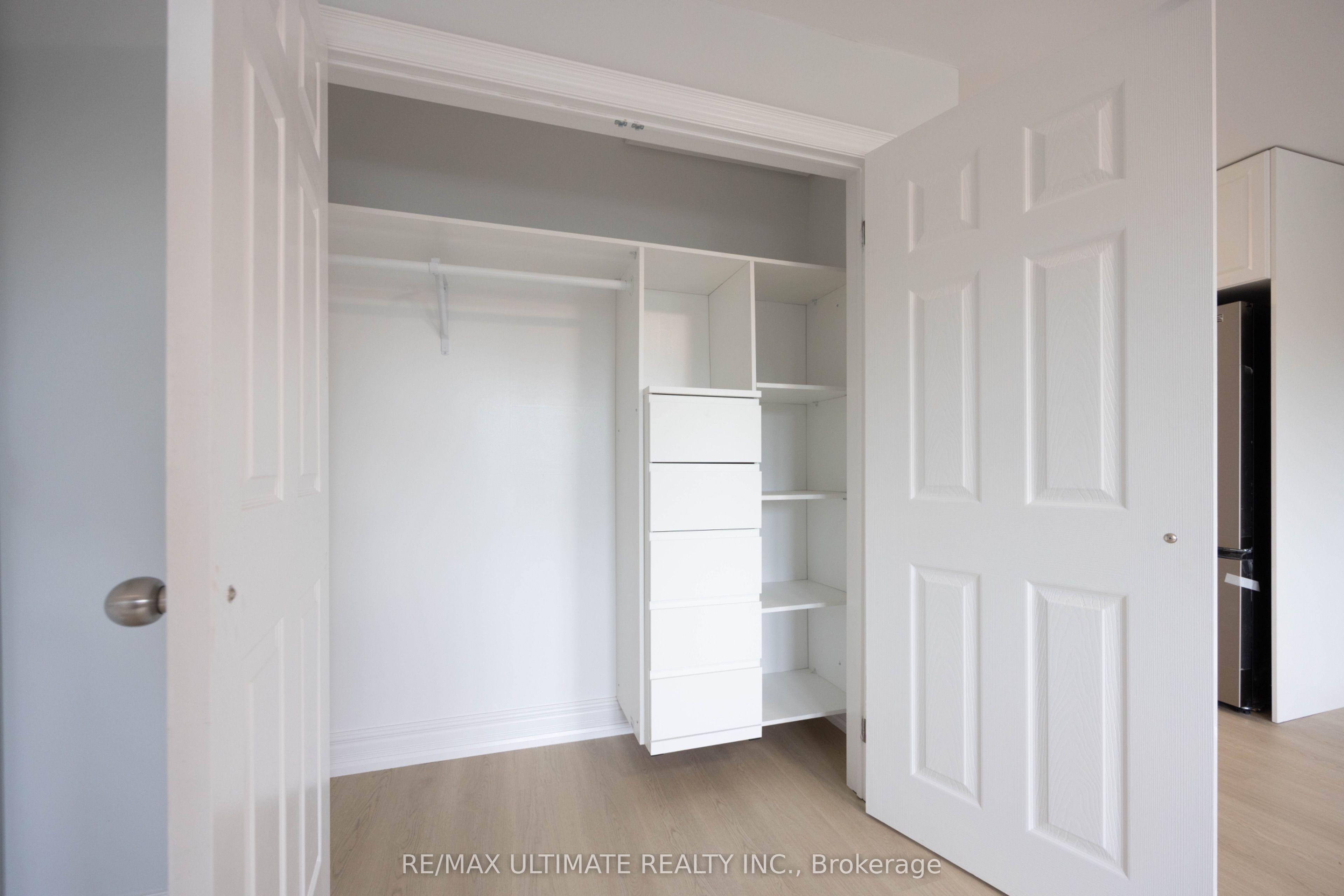 83 Burr Avenue Upper Property Photo 6