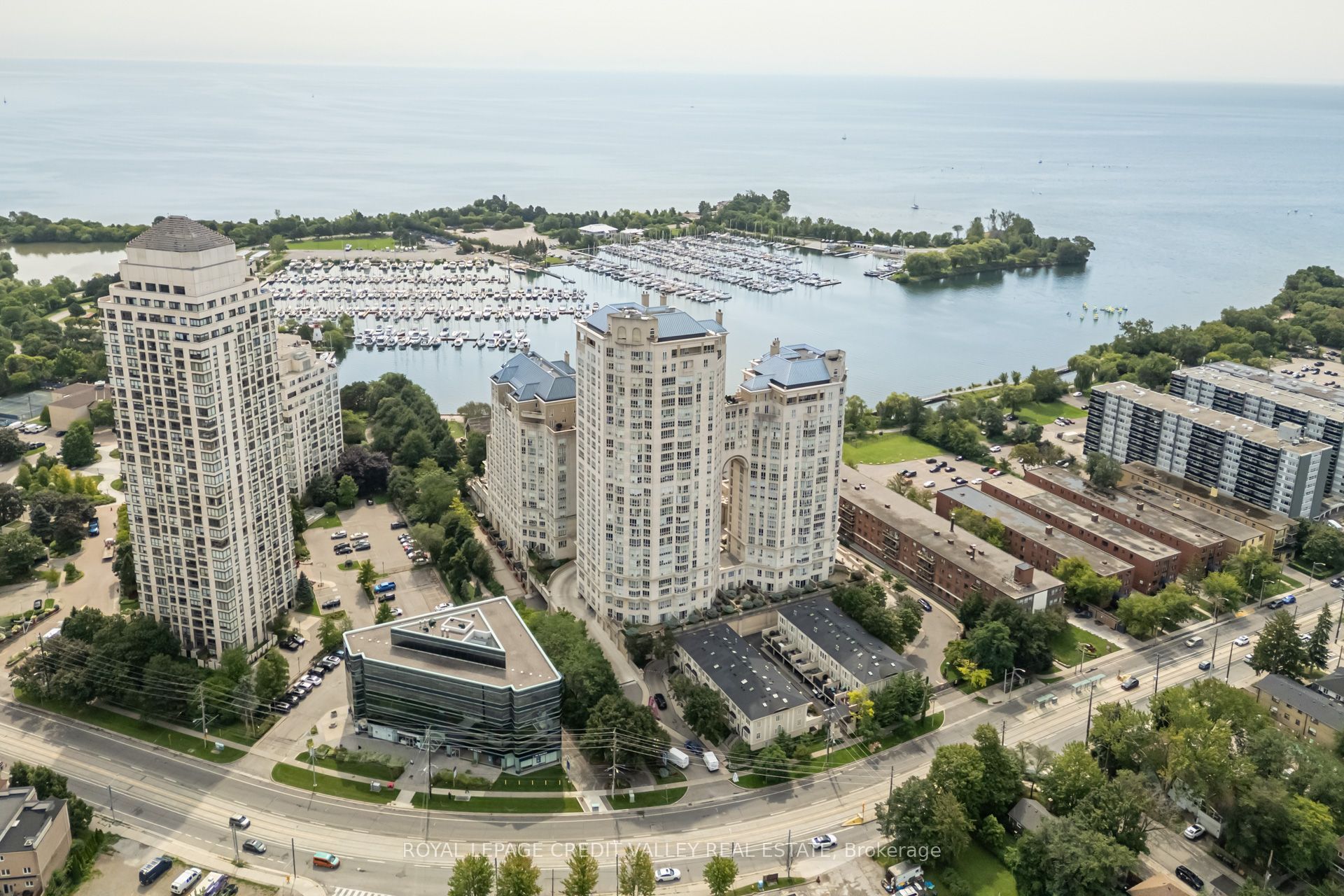 2287 Lake Shore Boulevard W 501 Property Photo 1