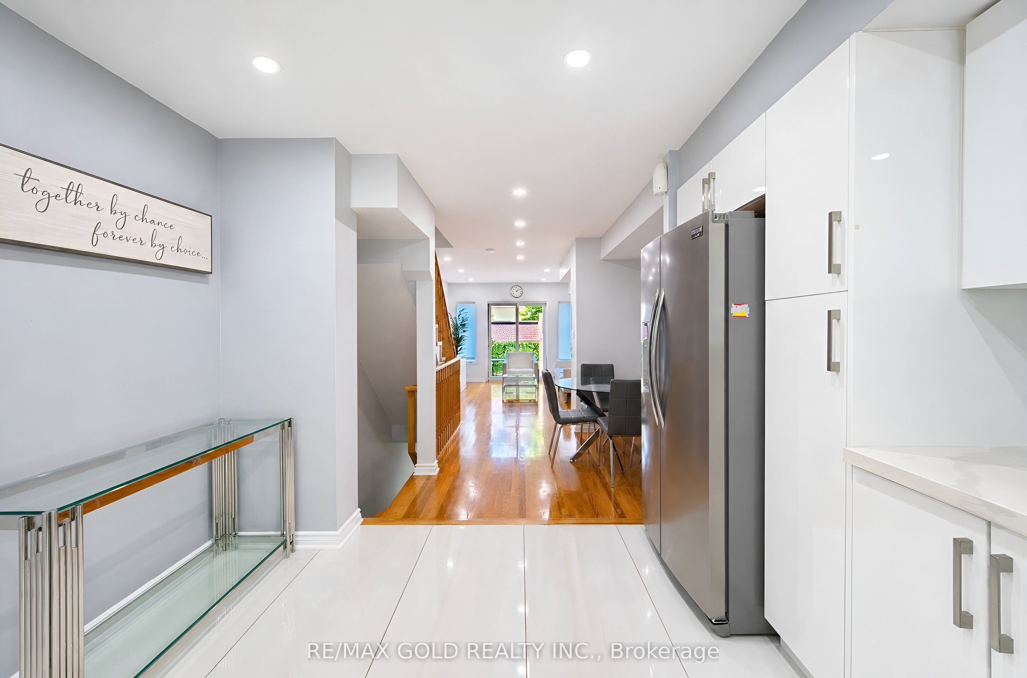 80 Strathaven Drive 53 Property Photo 11