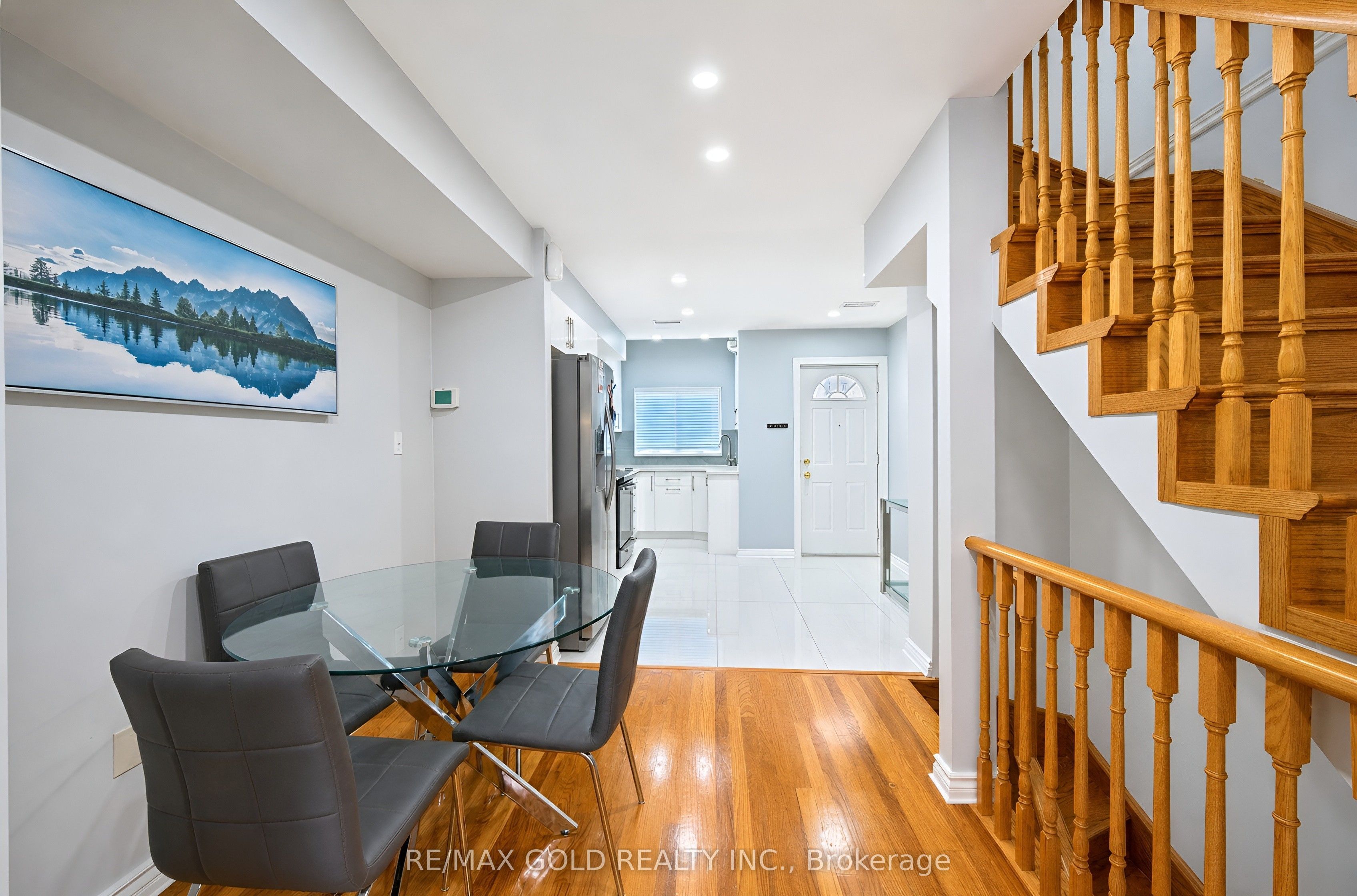 80 Strathaven Drive 53 Property Photo 17