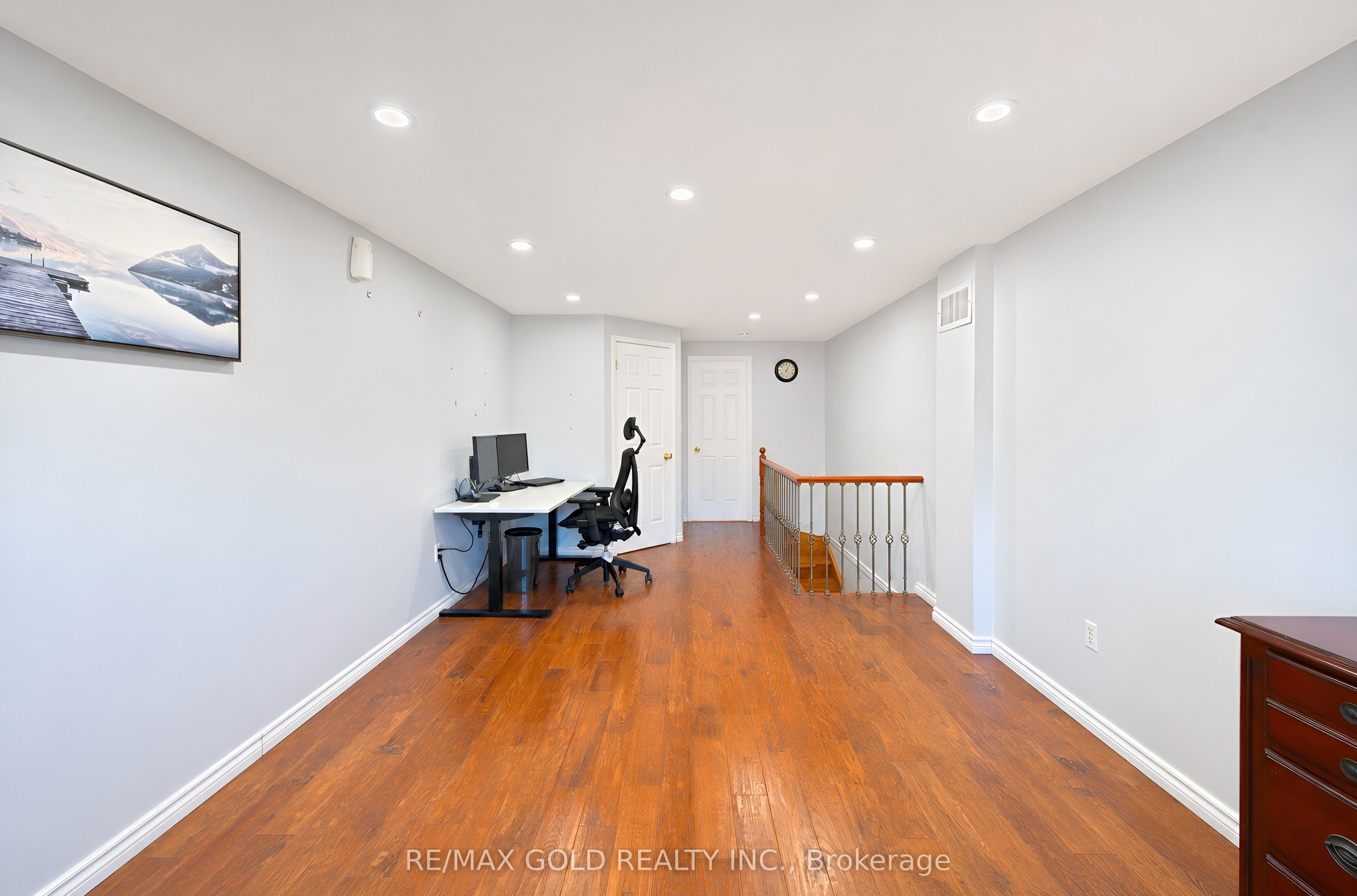 80 Strathaven Drive 53 Property Photo 34