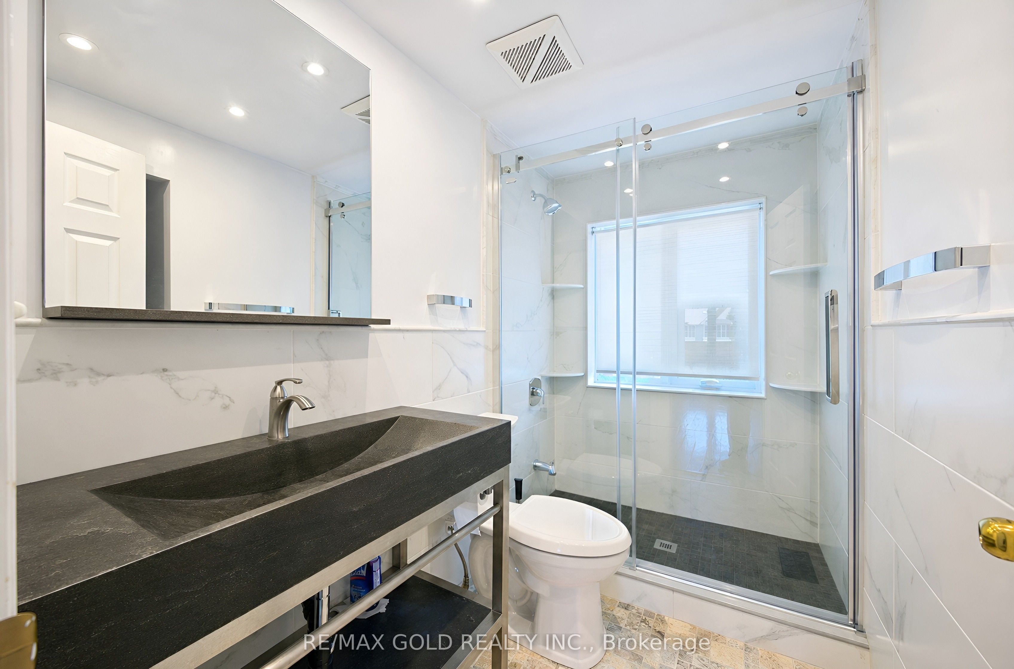 80 Strathaven Drive 53 Property Photo 35