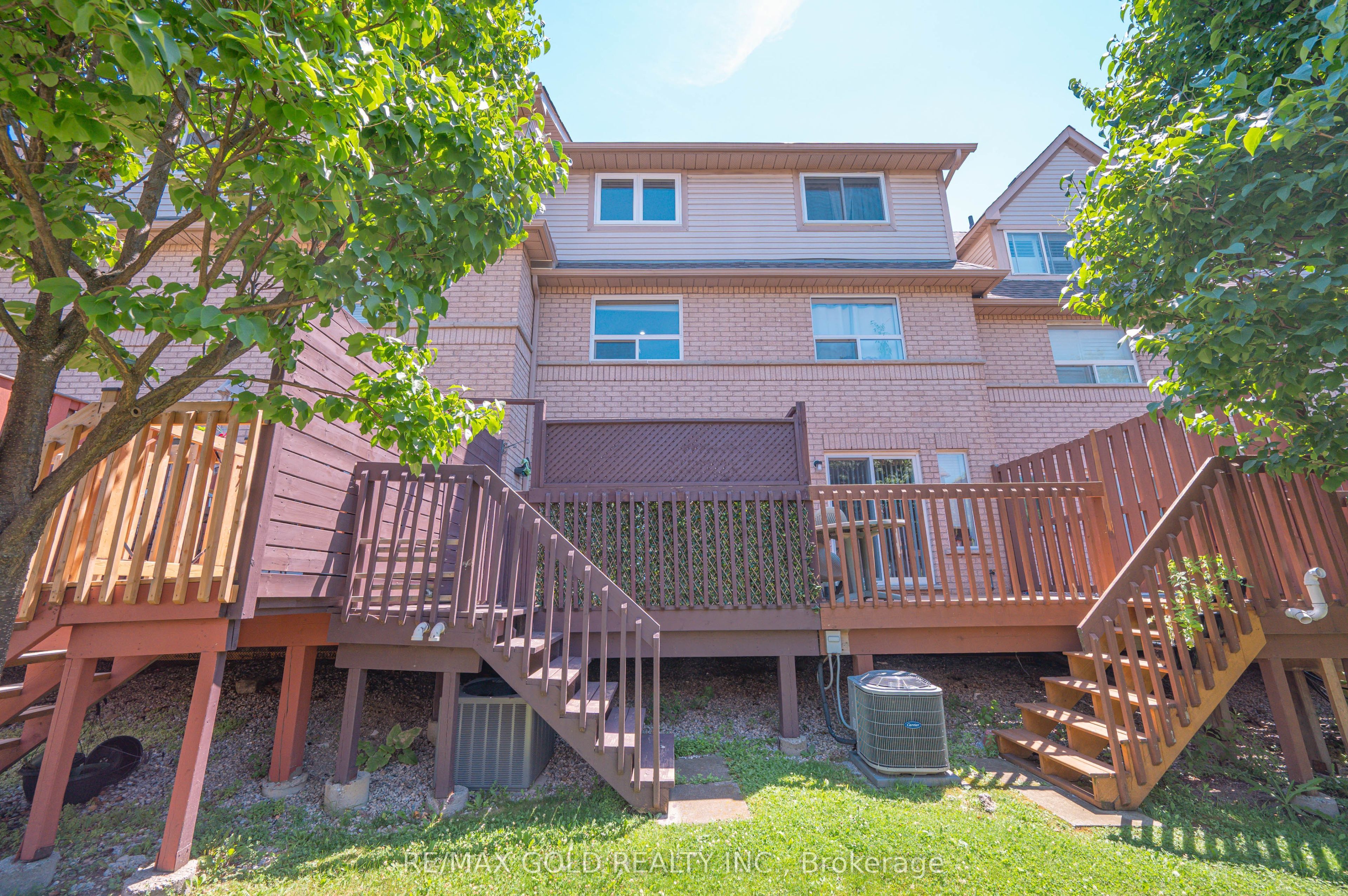 80 Strathaven Drive 53 Property Photo 44