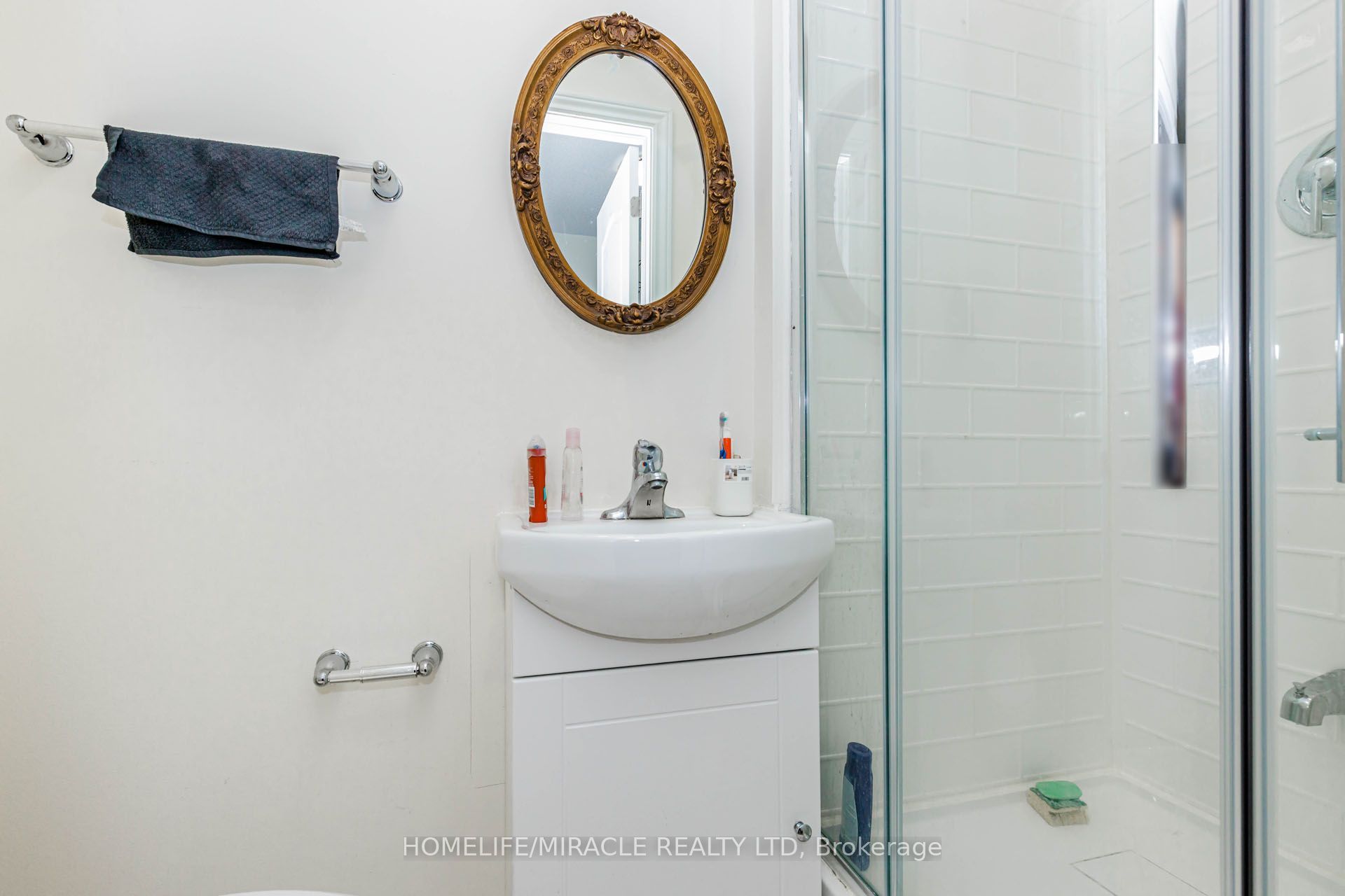 32 Arcola Street Property Photo 11
