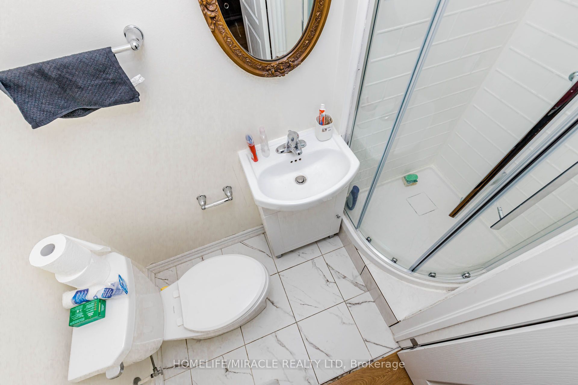 32 Arcola Street Property Photo 12