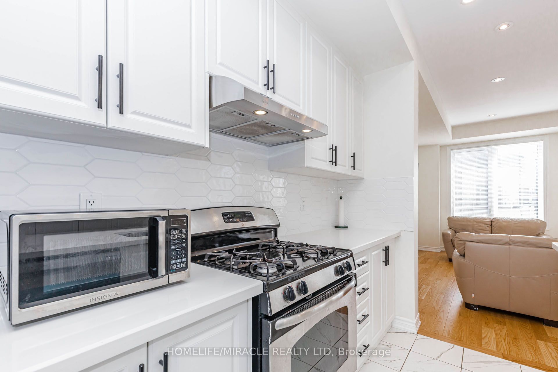 32 Arcola Street Property Photo 19