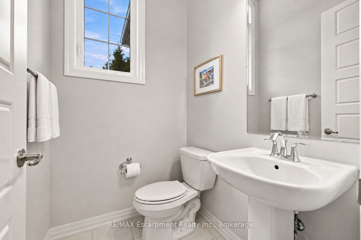 143 Threshing Mill Boulevard Property Photo 6