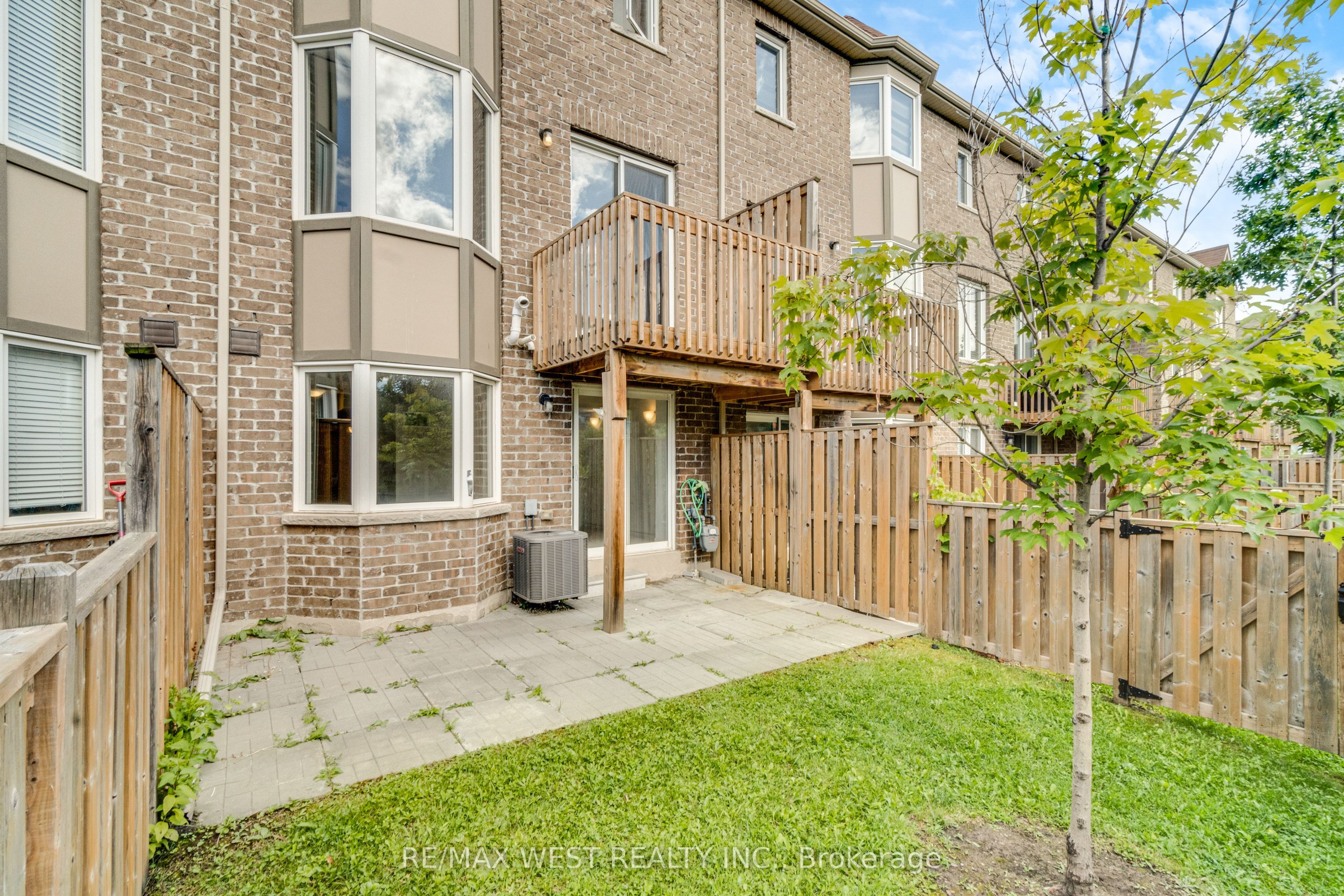 50 Edinburgh Drive 69 Property Photo 13