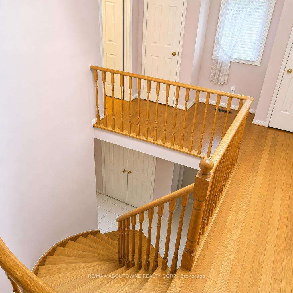 512 Chieftan Circle Property Photo 4