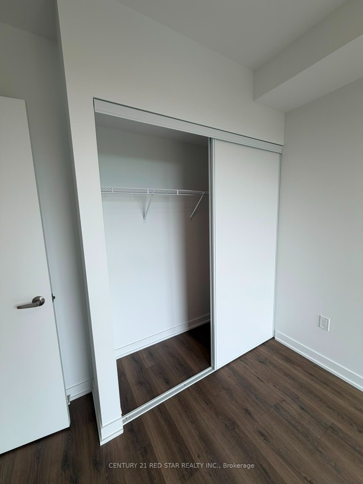 740 Whitlock Avenue E502 Property Photo 7