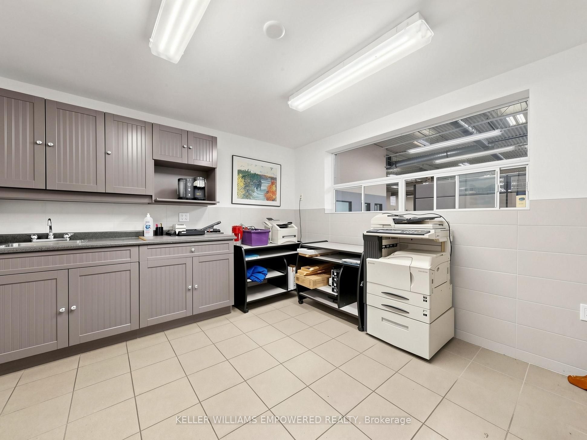949 Kamato Road Property Photo 12