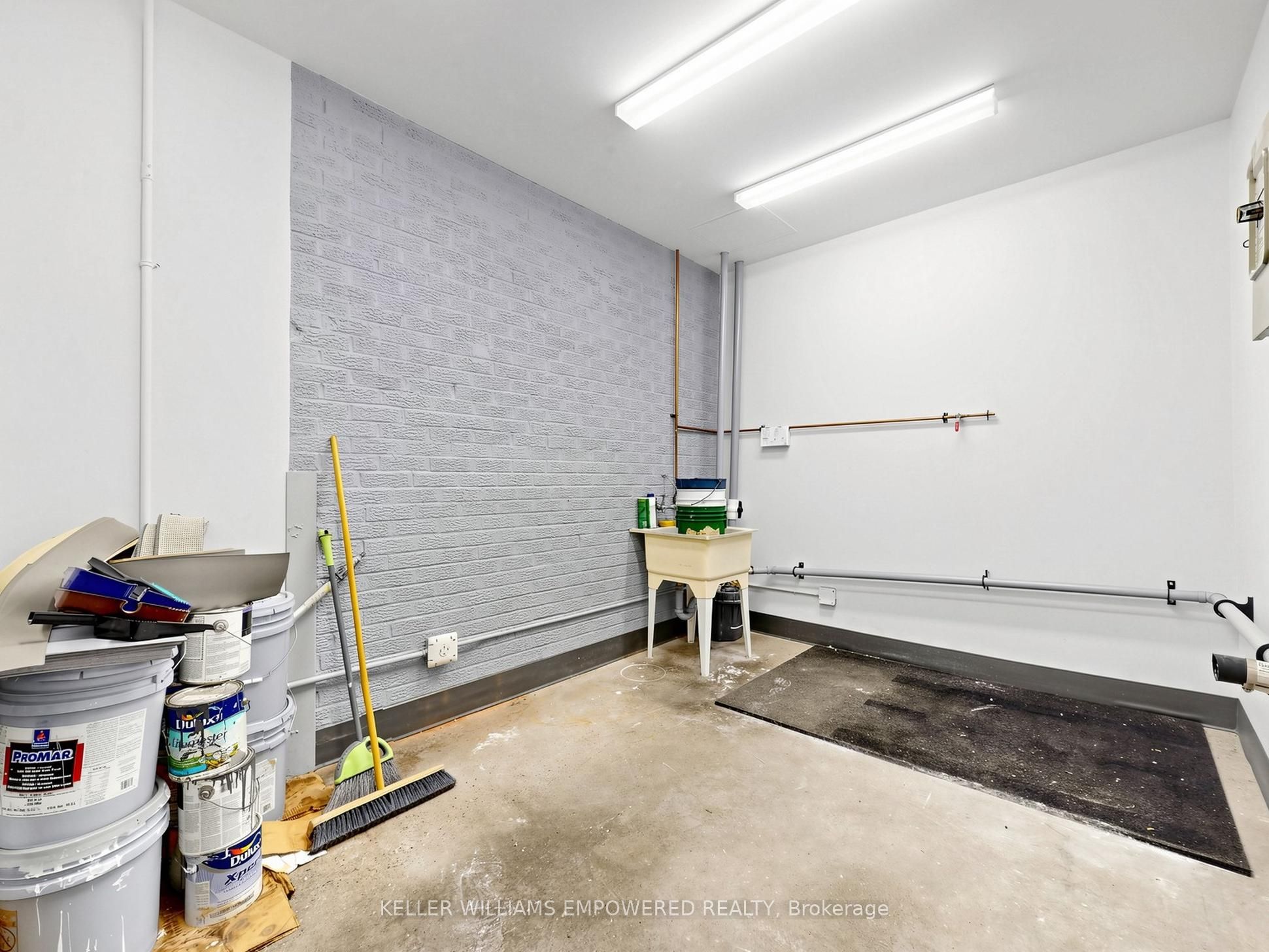 949 Kamato Road Property Photo 33