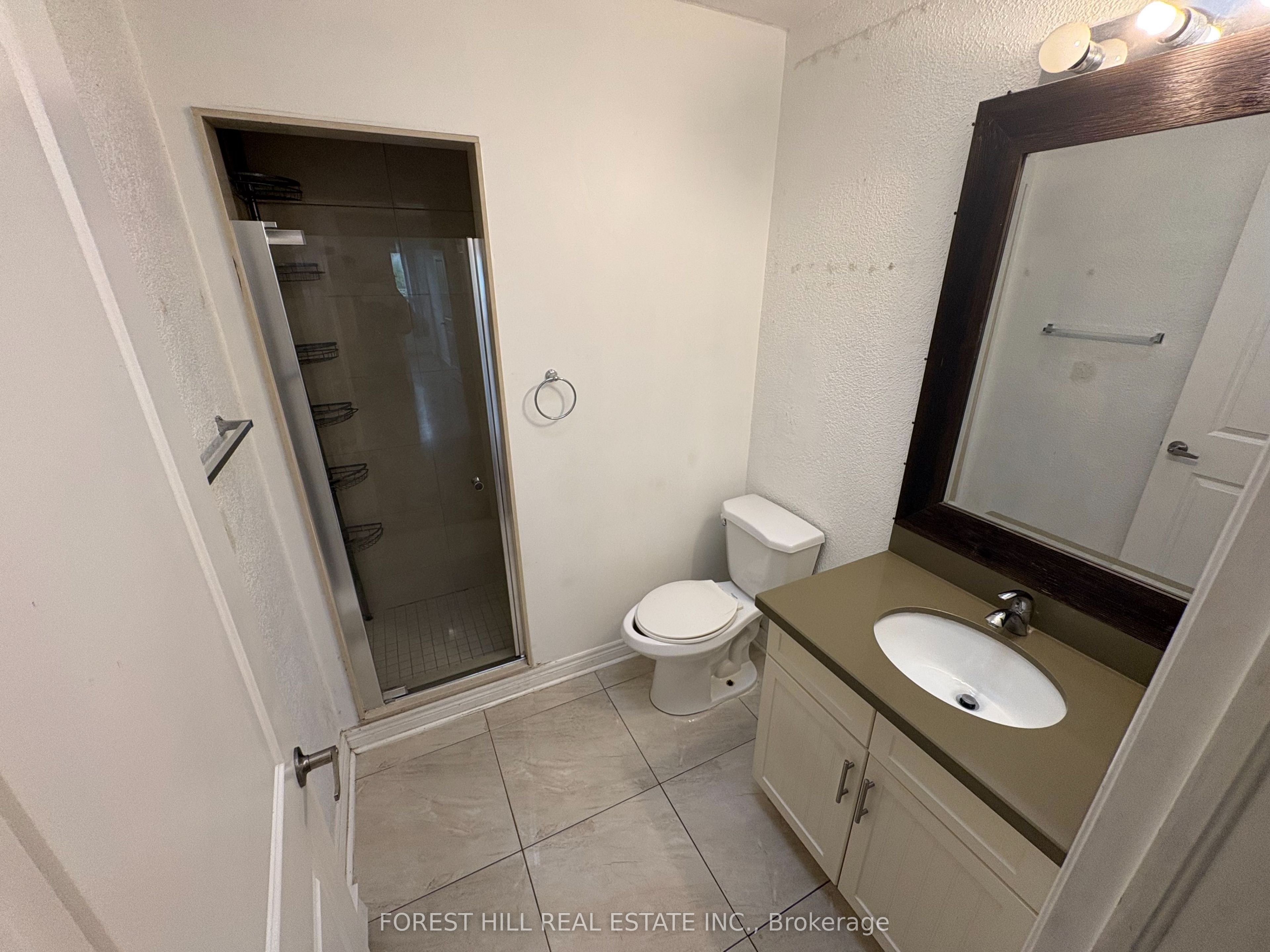 341 Lakeshore Road E 1 Property Photo 11