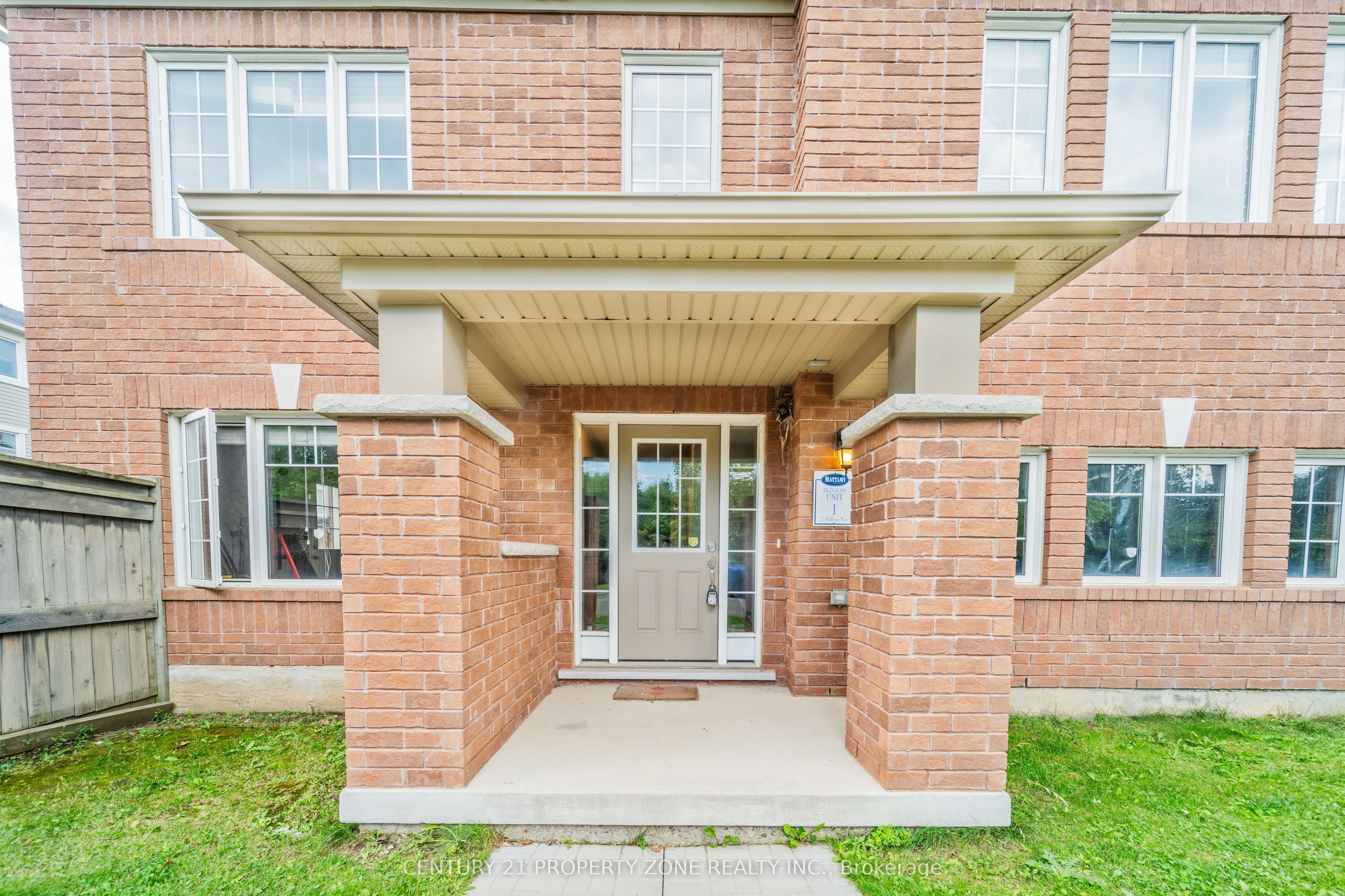 27 Midhope Way Property Photo 4
