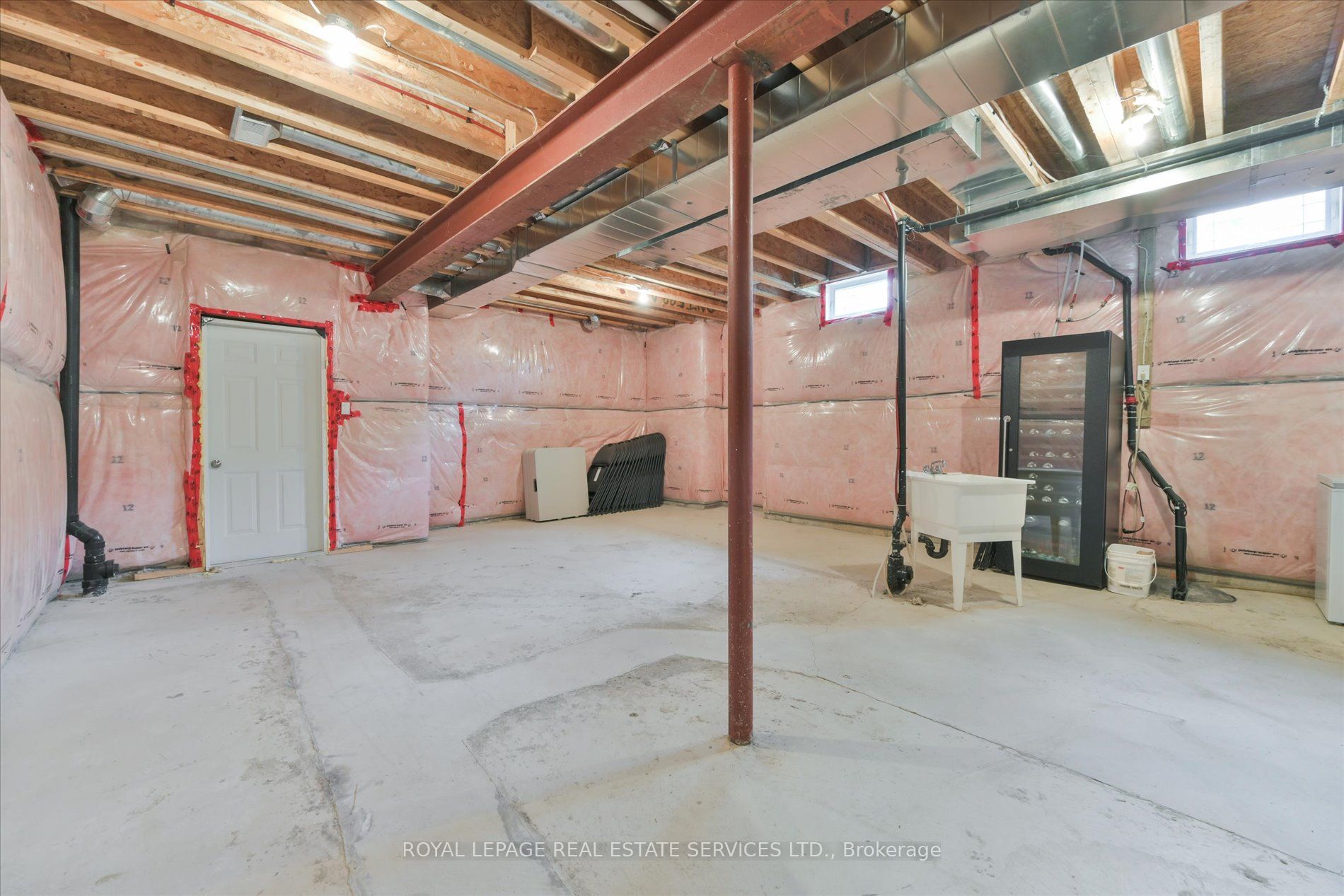 439 Martin Grove Road Property Photo 45