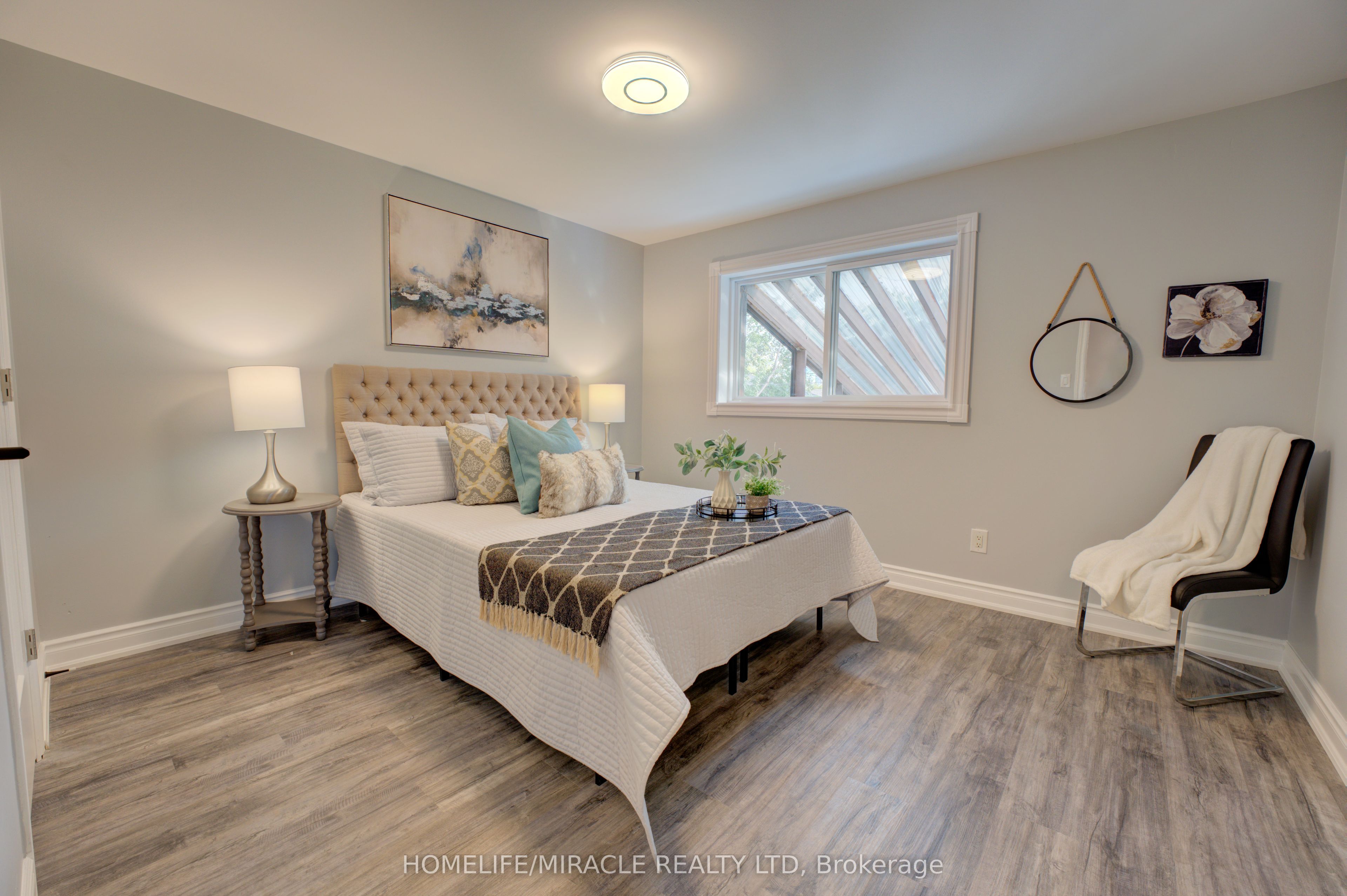 85 Silverstone Drive Property Photo 15