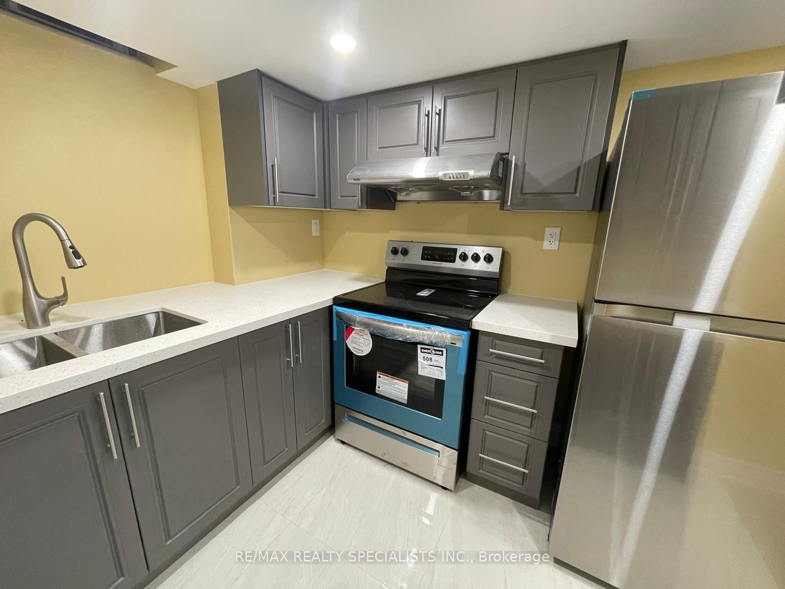 4549 Longmoor Road Bsmnt Property Photo 5