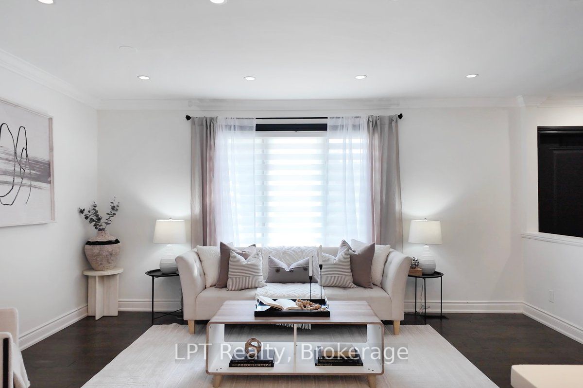 667 Wickens Avenue Property Photo 12