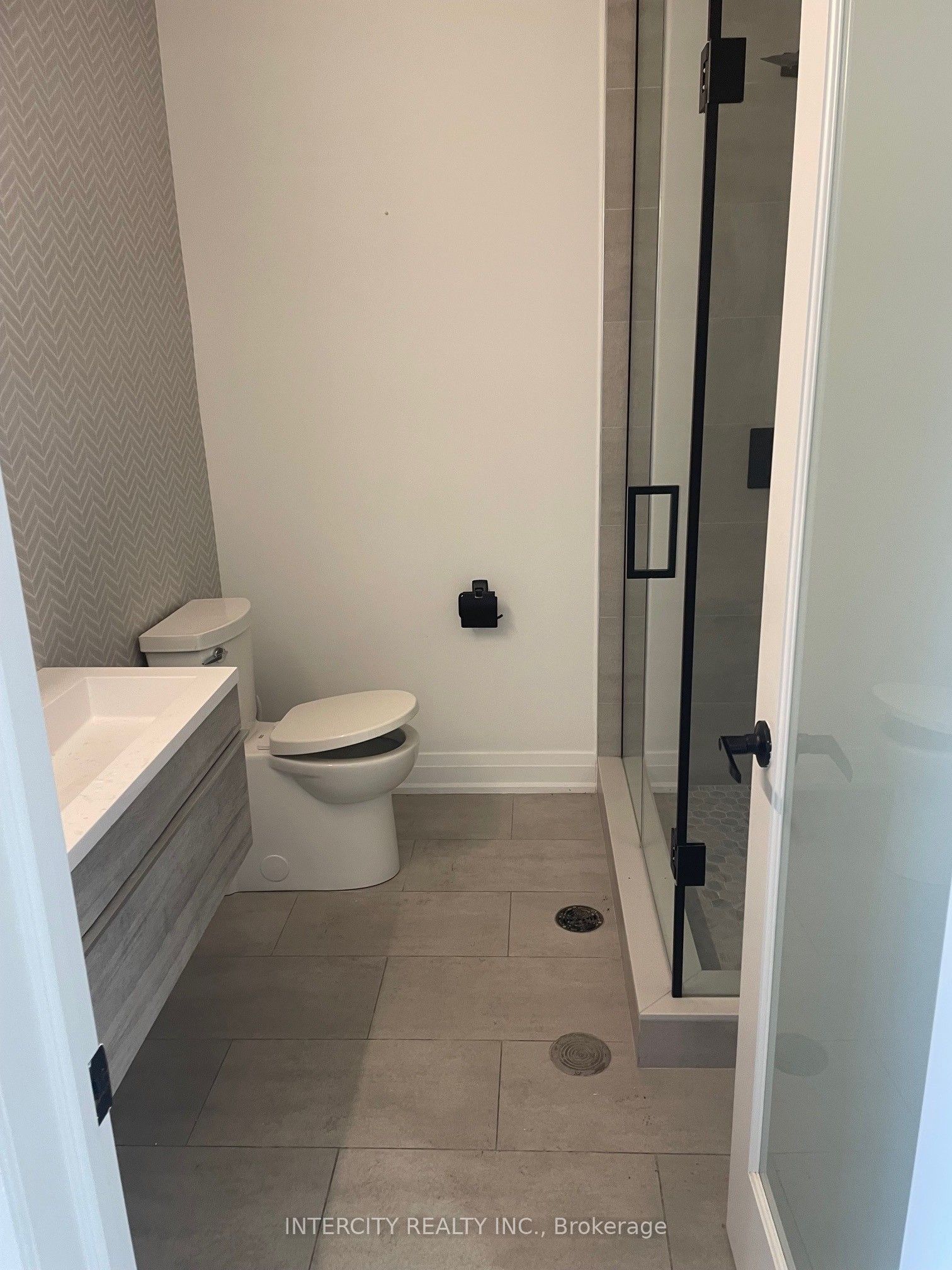 80 Clementine Drive 15 Property Photo 10