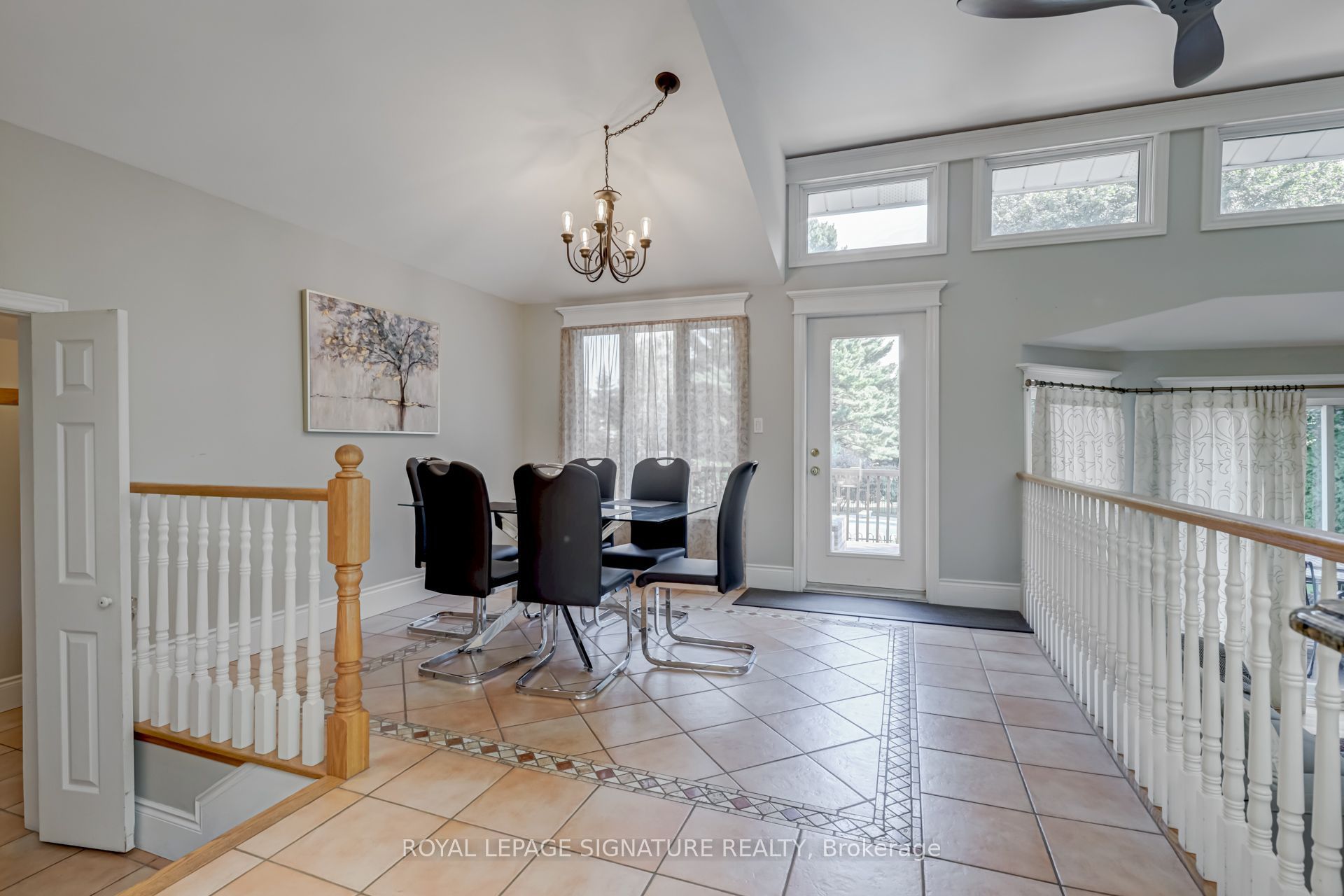 383 Maplehurst Avenue Property Photo 18