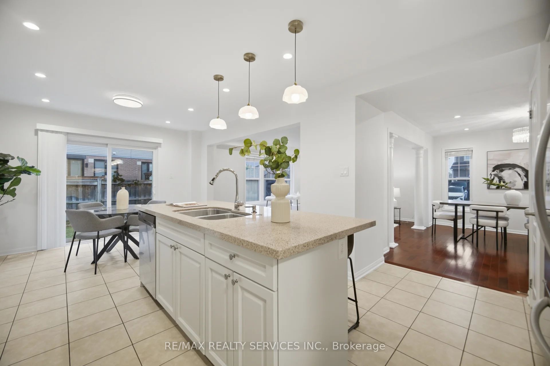454 Grenke Place Property Photo 17