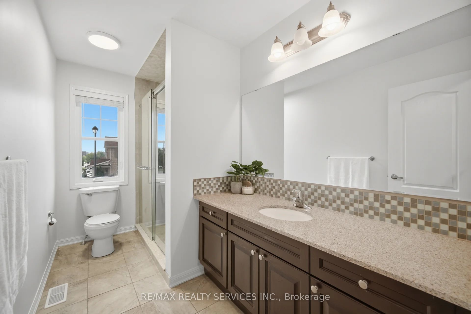 454 Grenke Place Property Photo 29