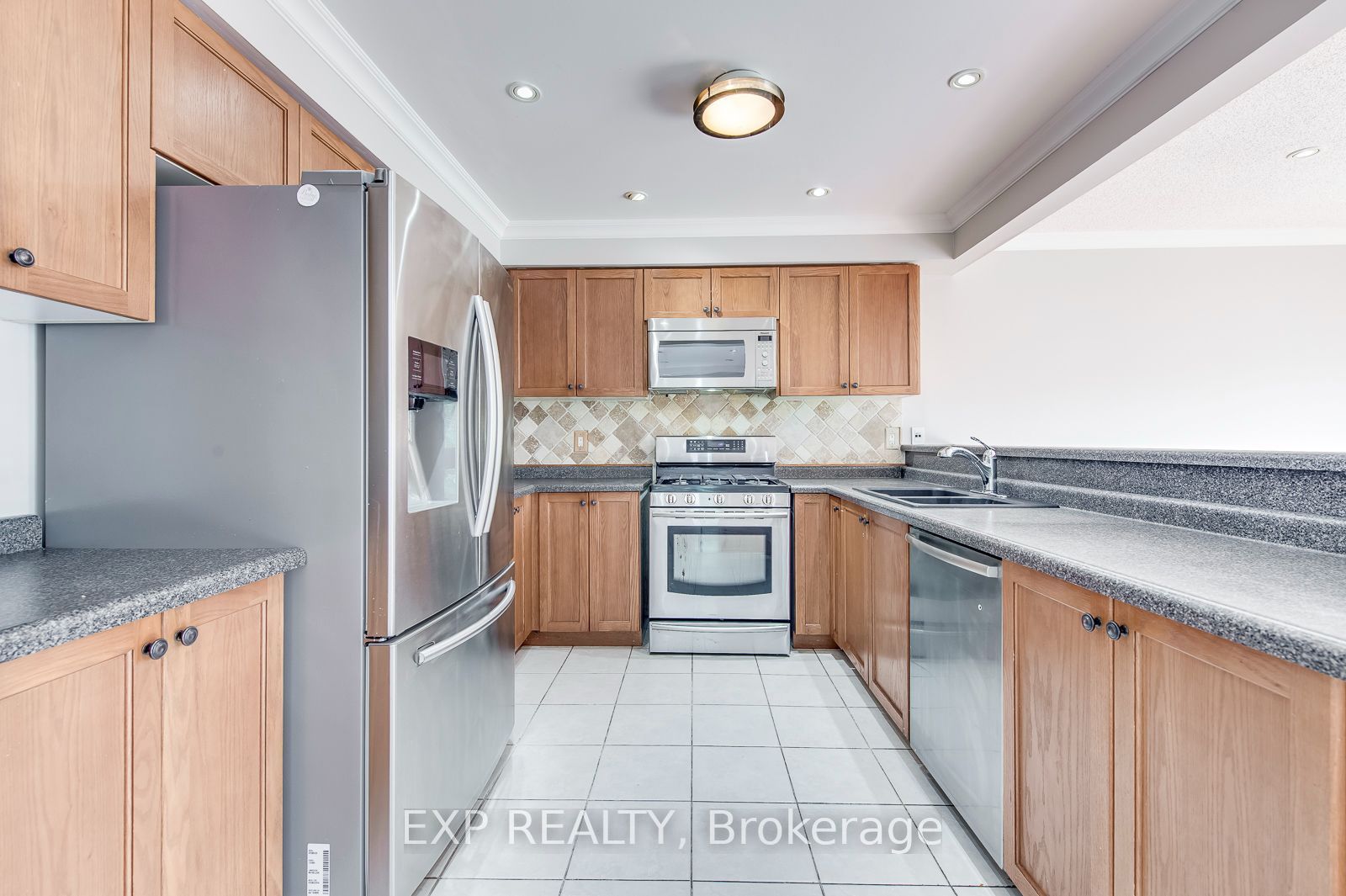 2378 Highcroft Road Property Photo 11