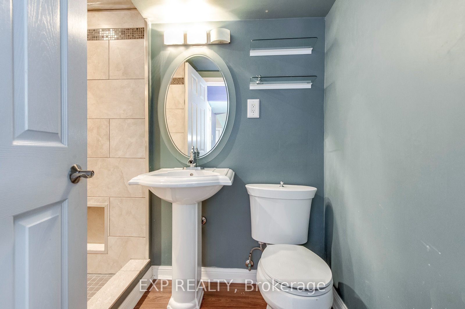 2378 Highcroft Road Property Photo 38